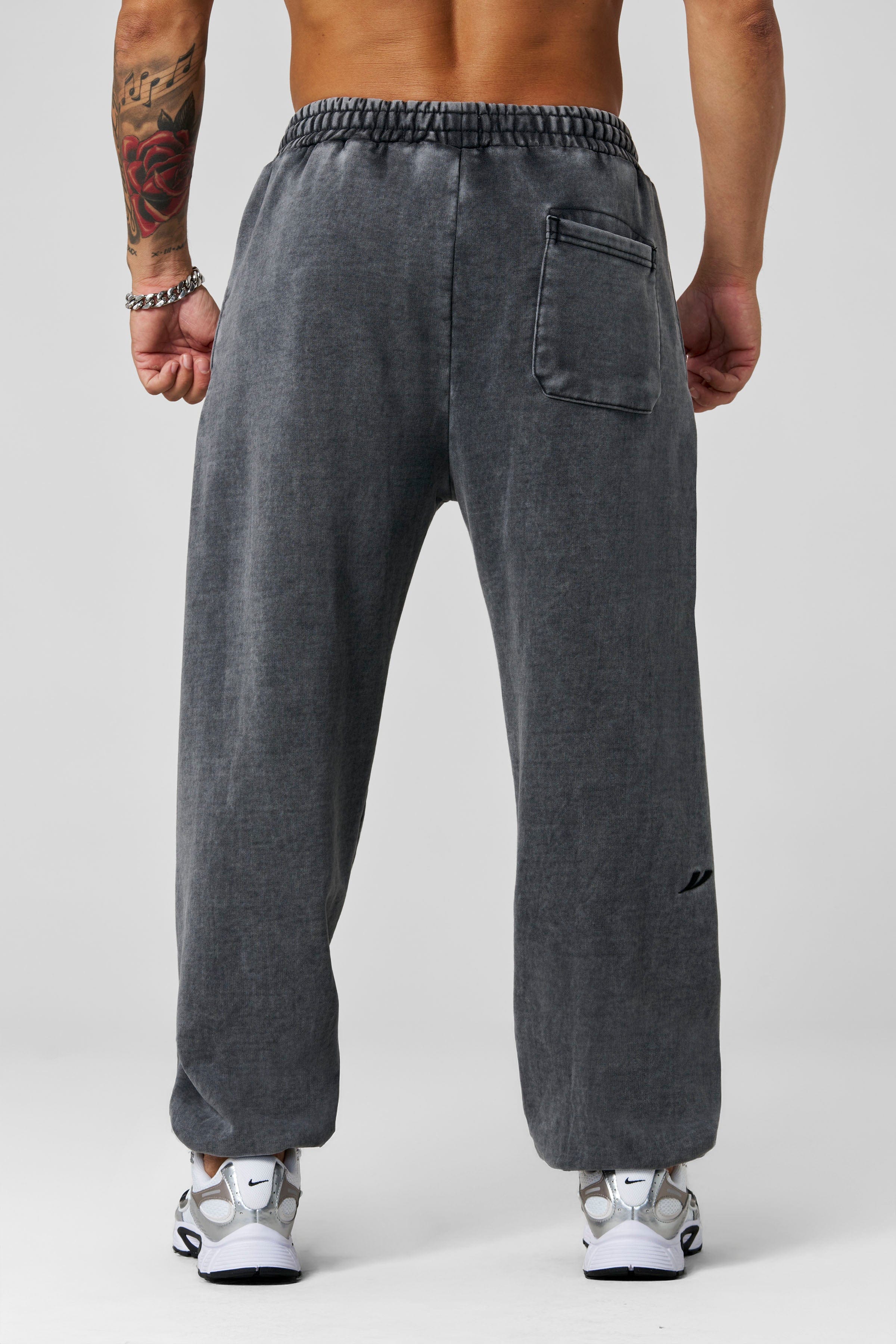 YoungLA 2069 - Elevated Essentials - Baggy Joggers 'Grey Wash'