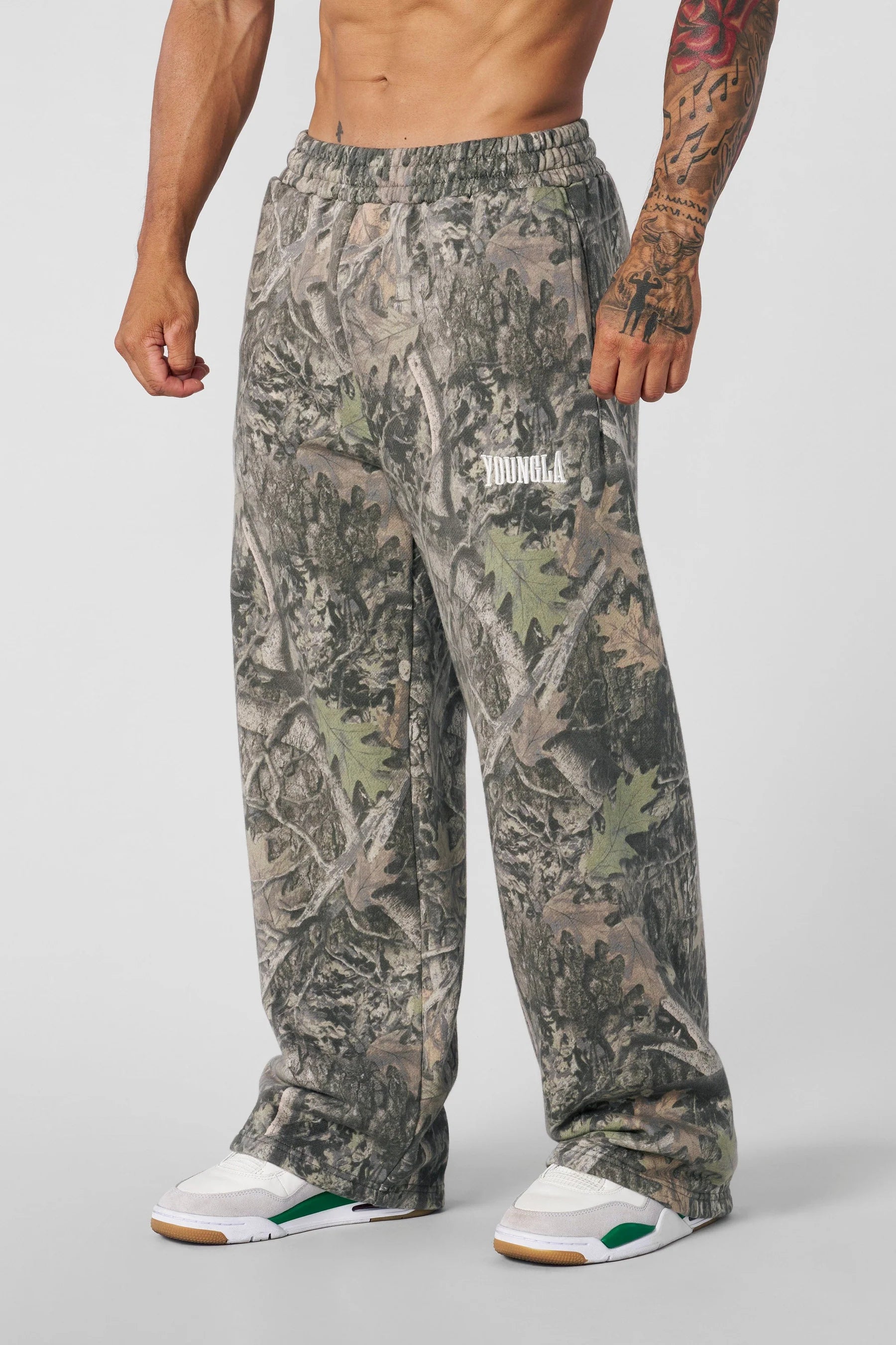 Young La 2133 - Tree Camo Baggy Sweats 'Green Tree Camo'