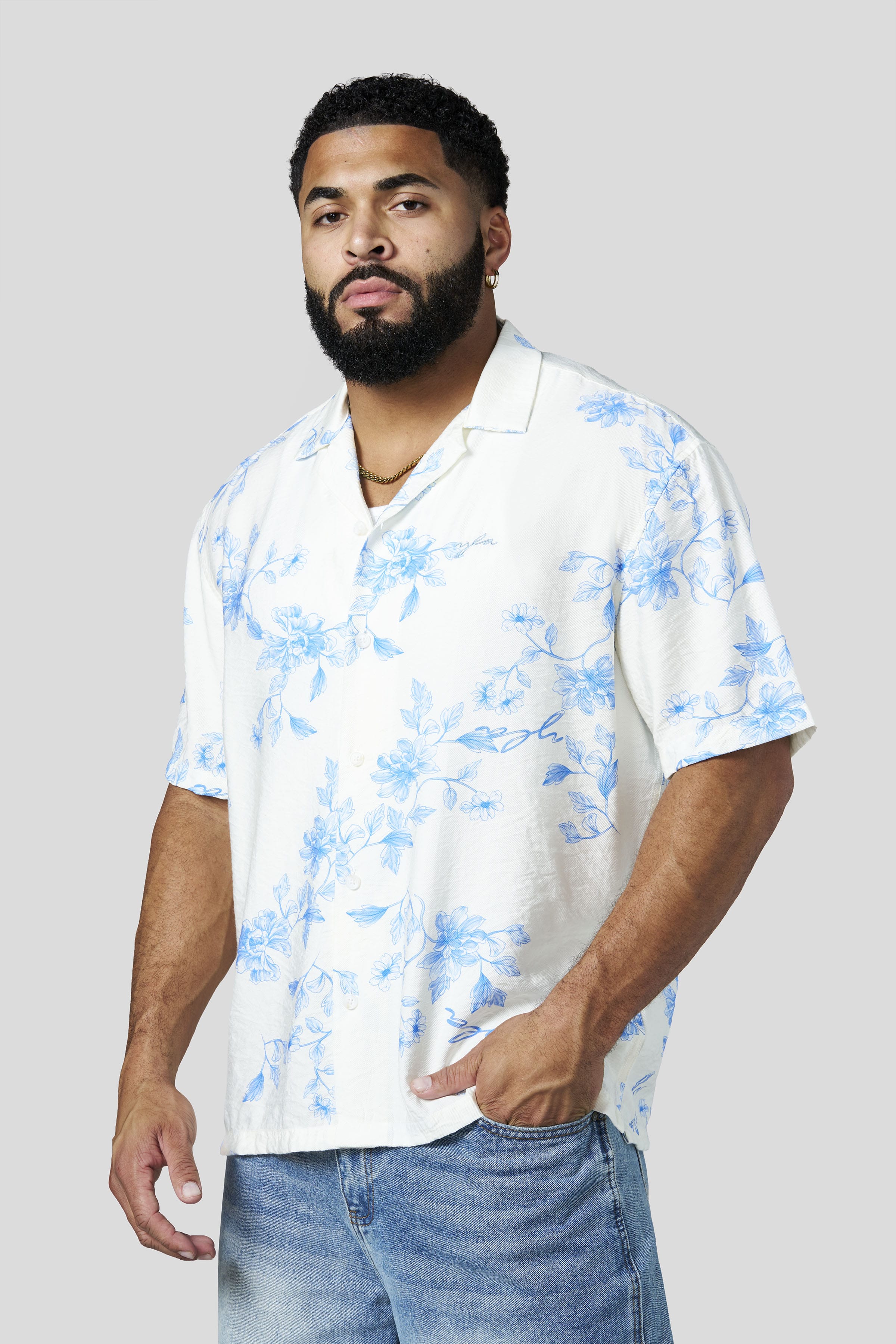 YoungLA 4063 - Amalfi Button-Ups 'White Floral'