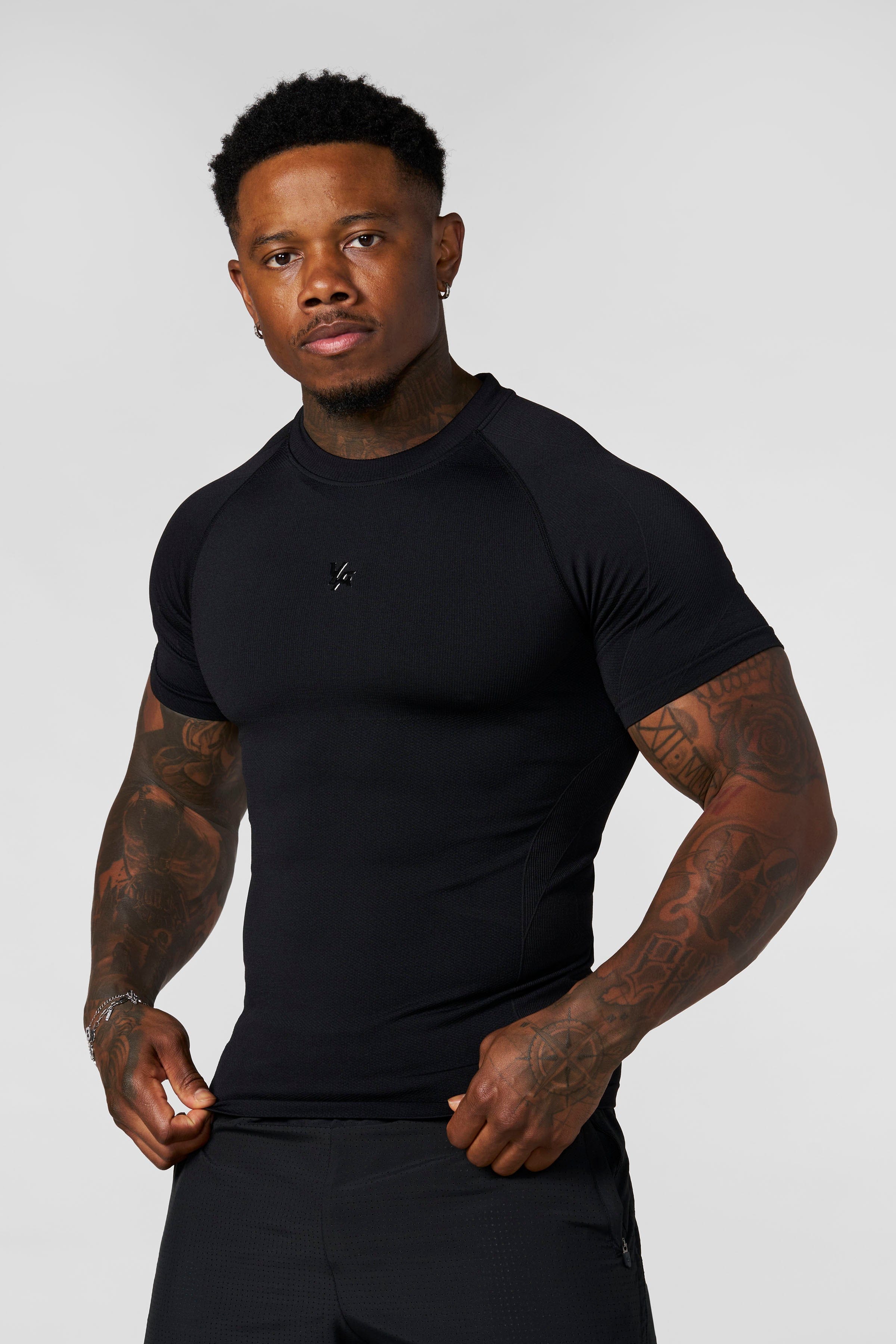 YoungLA 4339 - Forme Compression Tees 'Black'