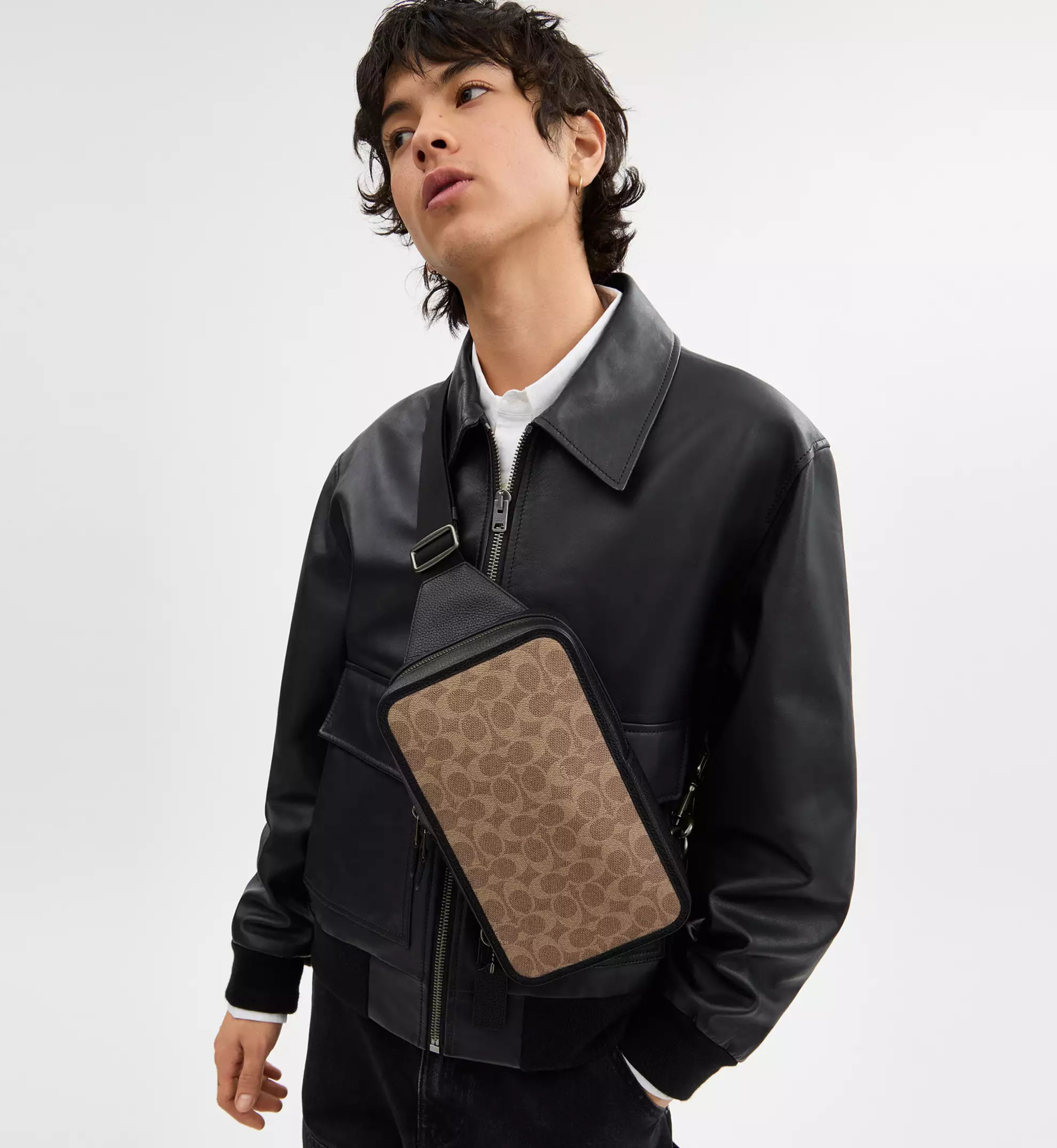 Coach Sullivan Pack In Signature Canvas 'Signature Canvas Gunmetal Tan Black'