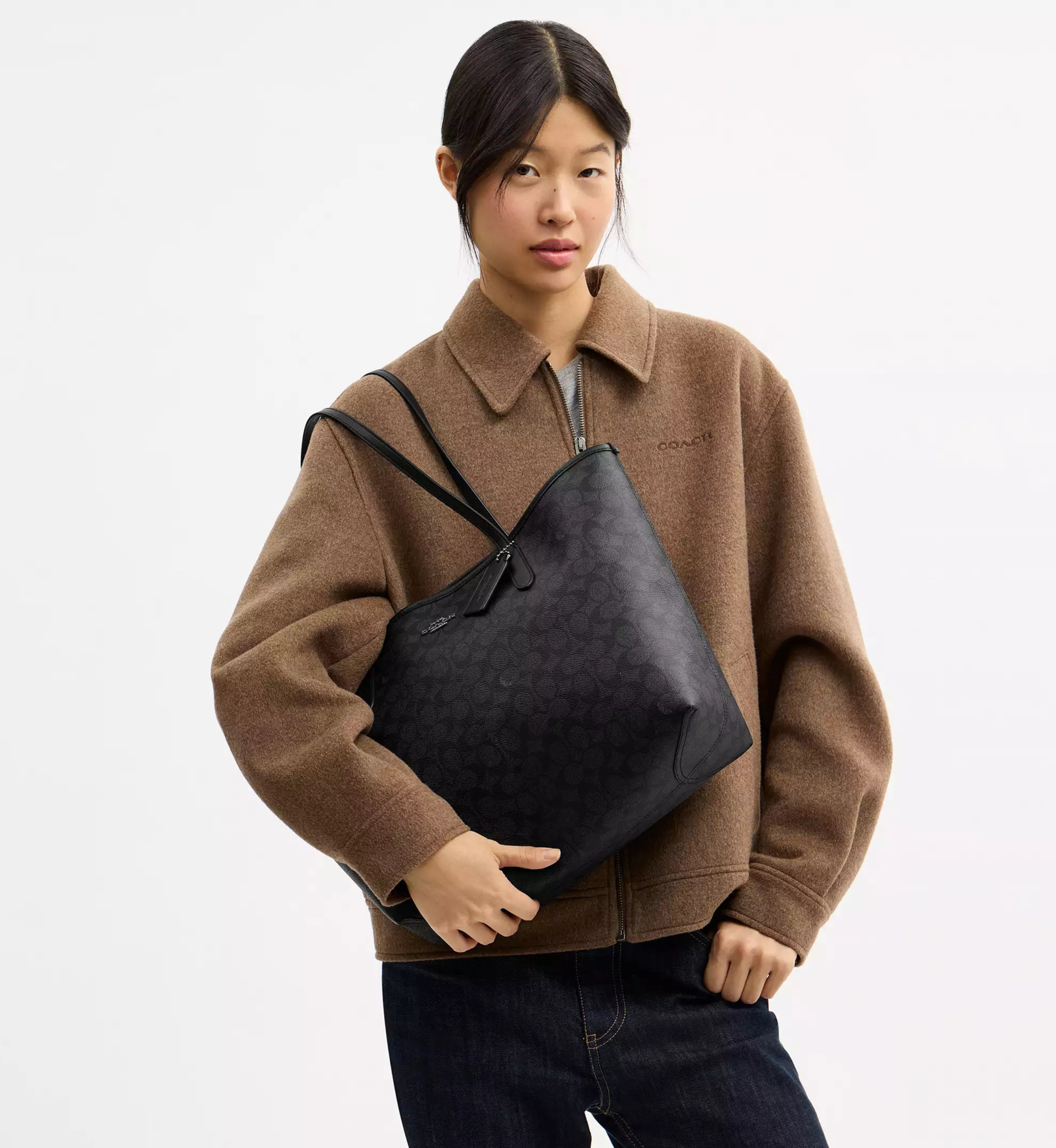 Coach City Tote Bag In Signature Canvas 'Signature Canvas Gunmetal Charcoal Black'