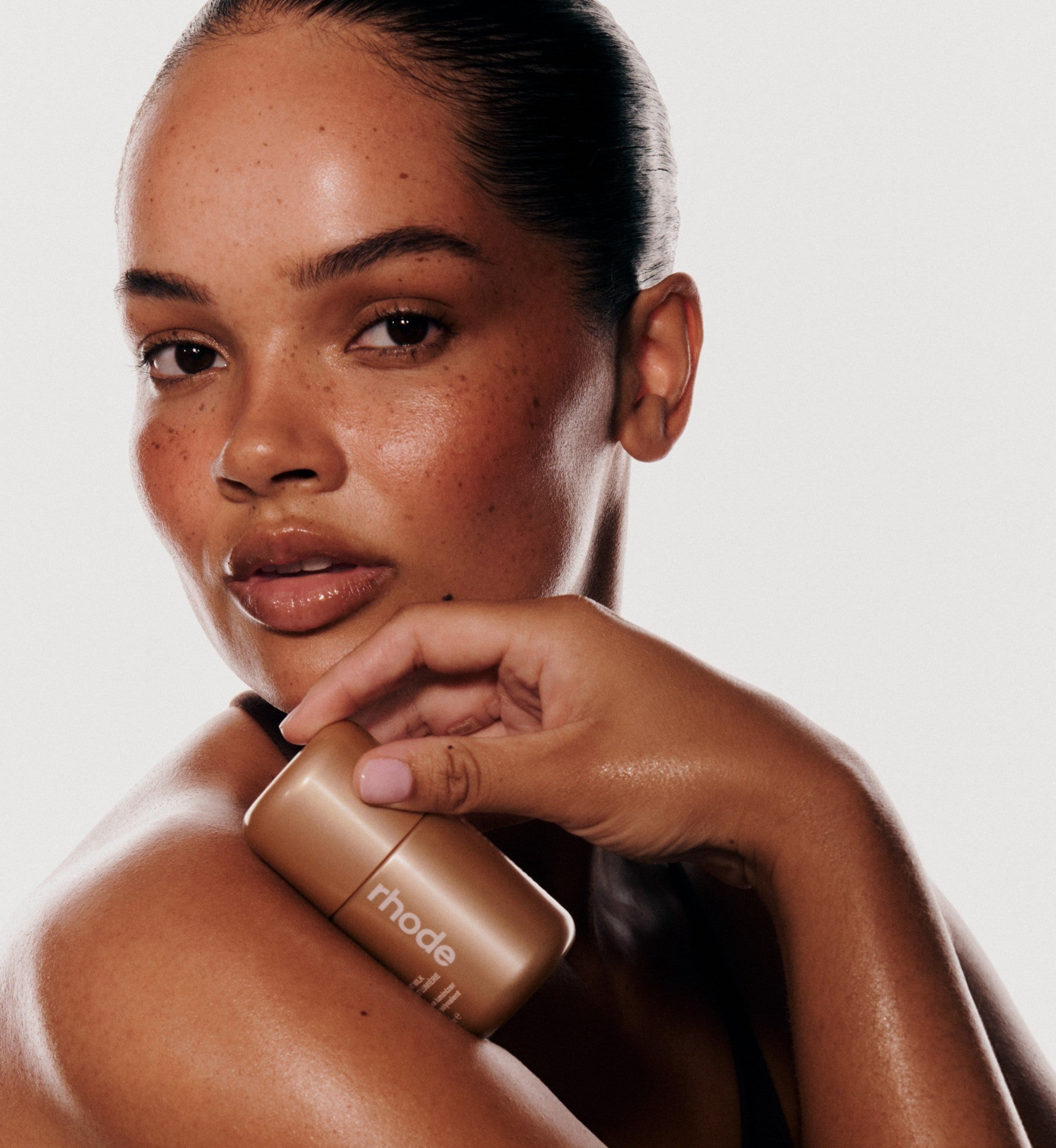 Rhode highlight milk '03 - pearly warm bronze'