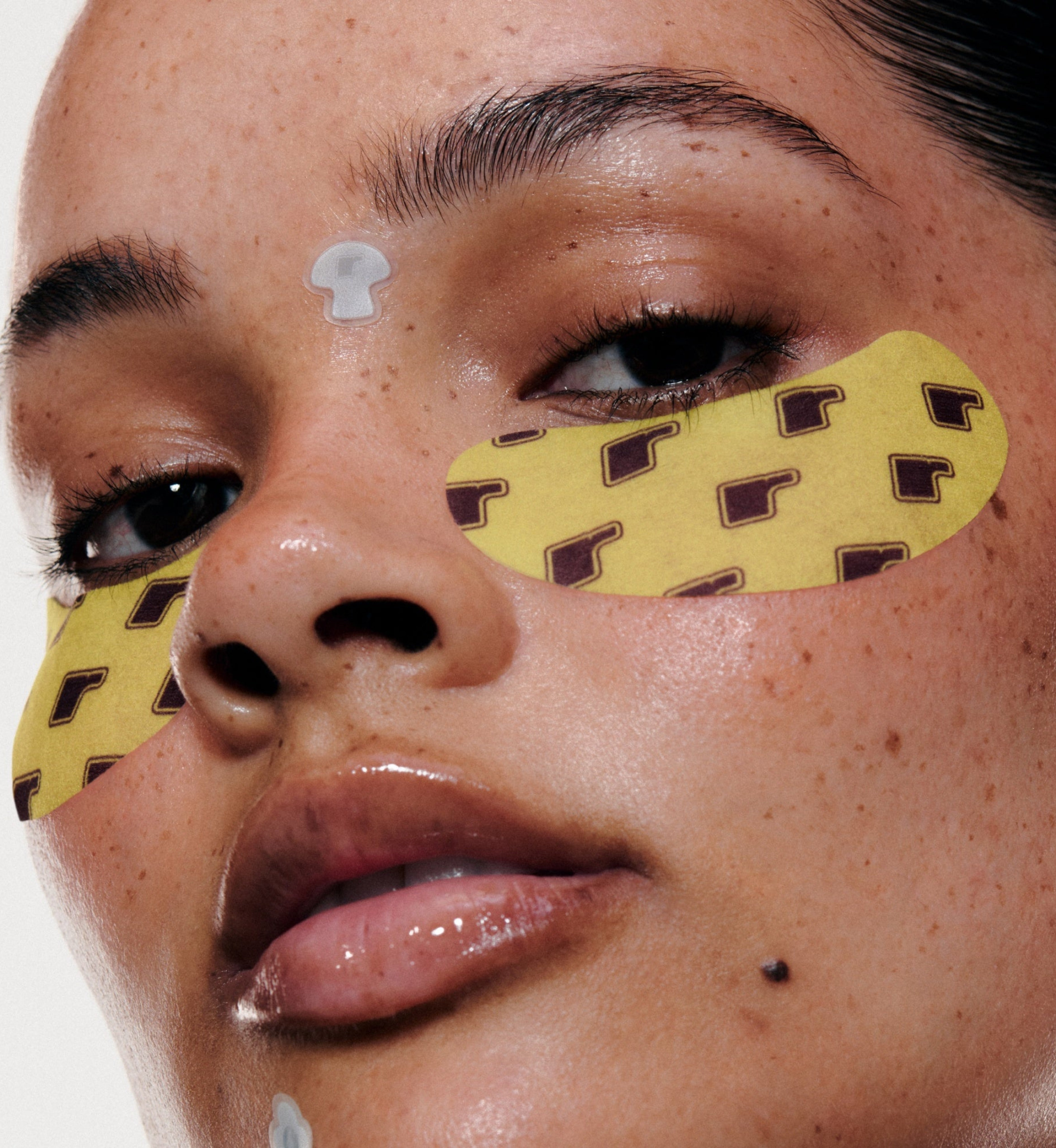 Rhode peptide eye prep ' banana peel'