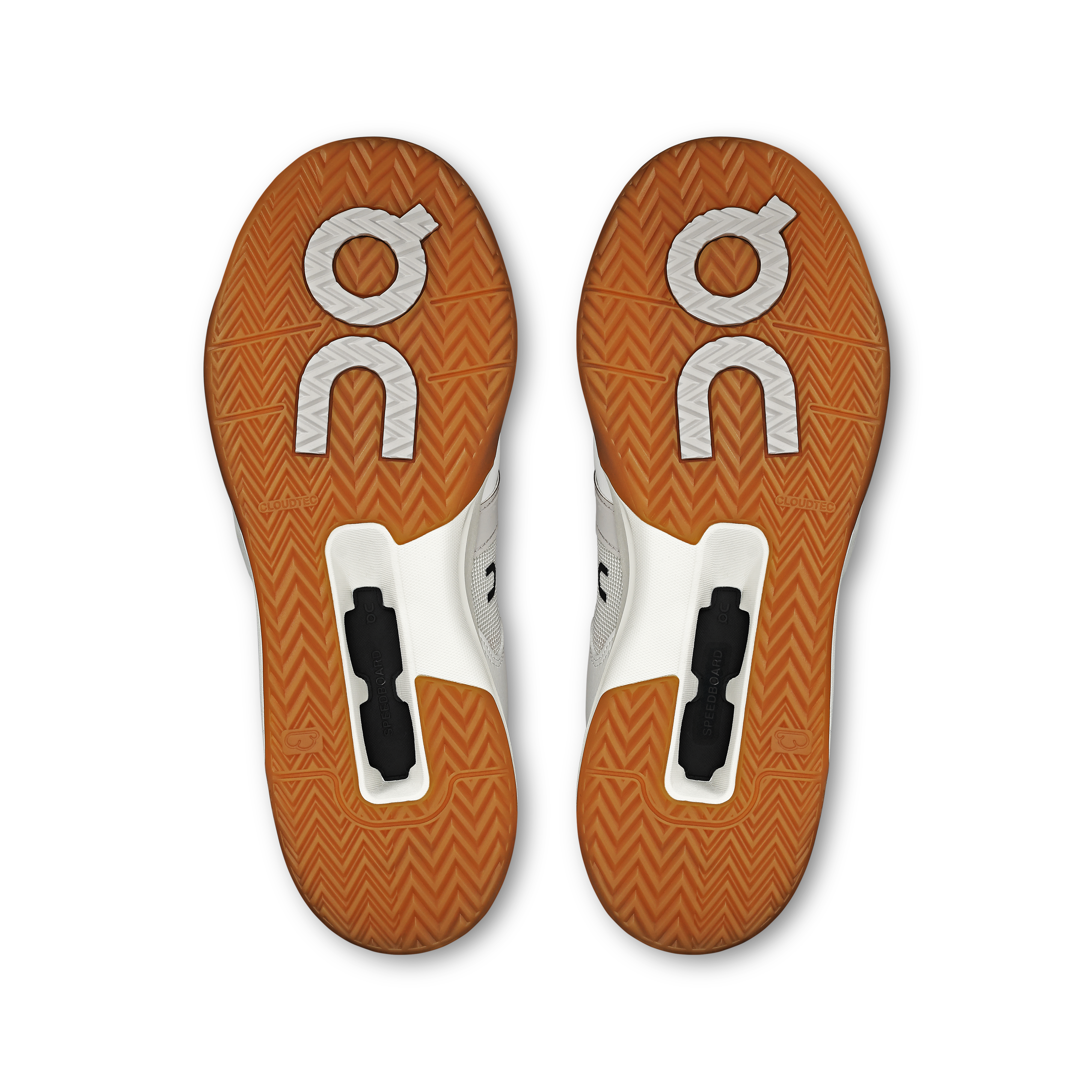 THE ROGER Clubhouse Pro 1 M Ivory | Flame