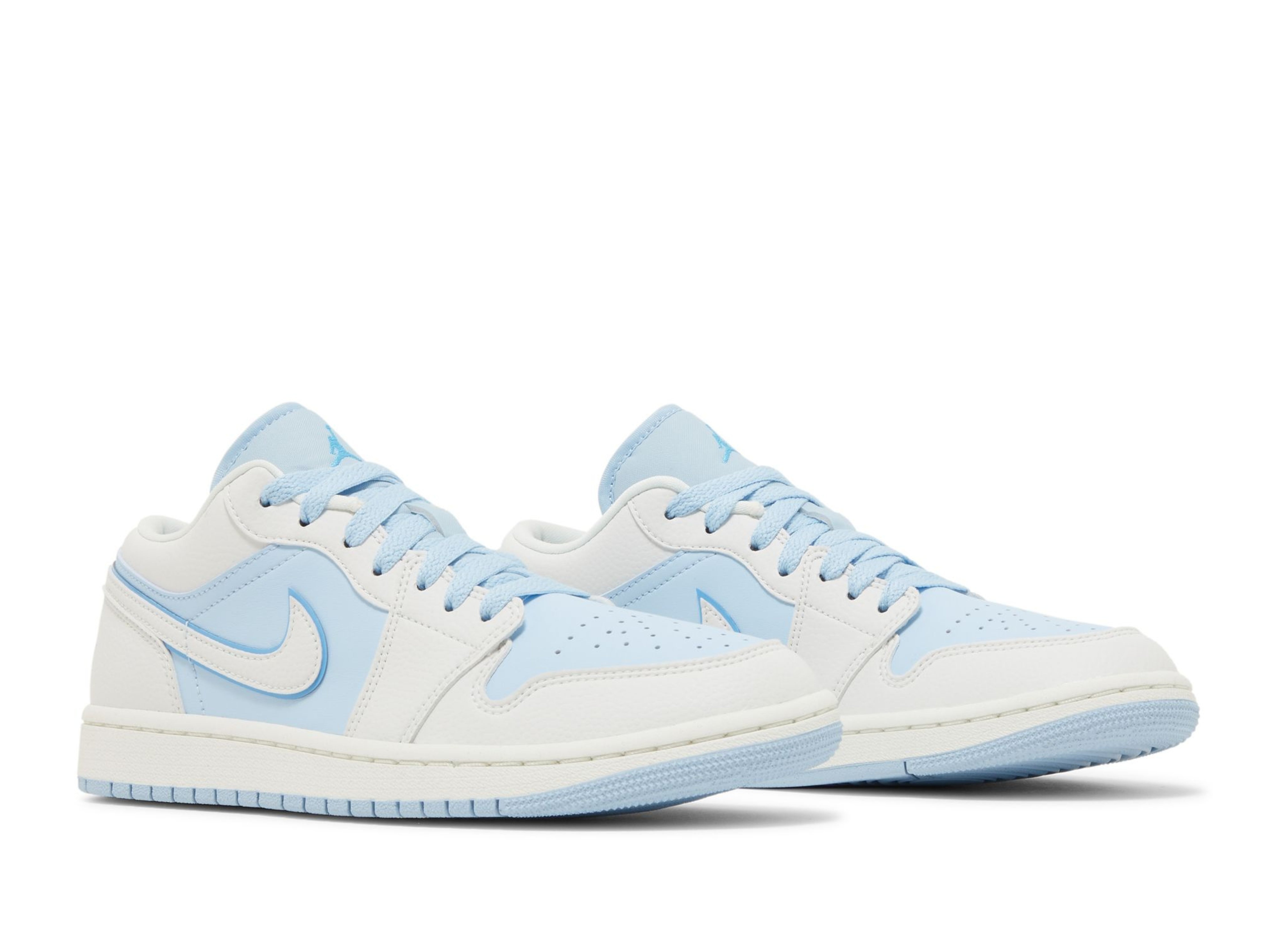 Wmns Air Jordan 1 Low SE 'Reverse Ice Blue'