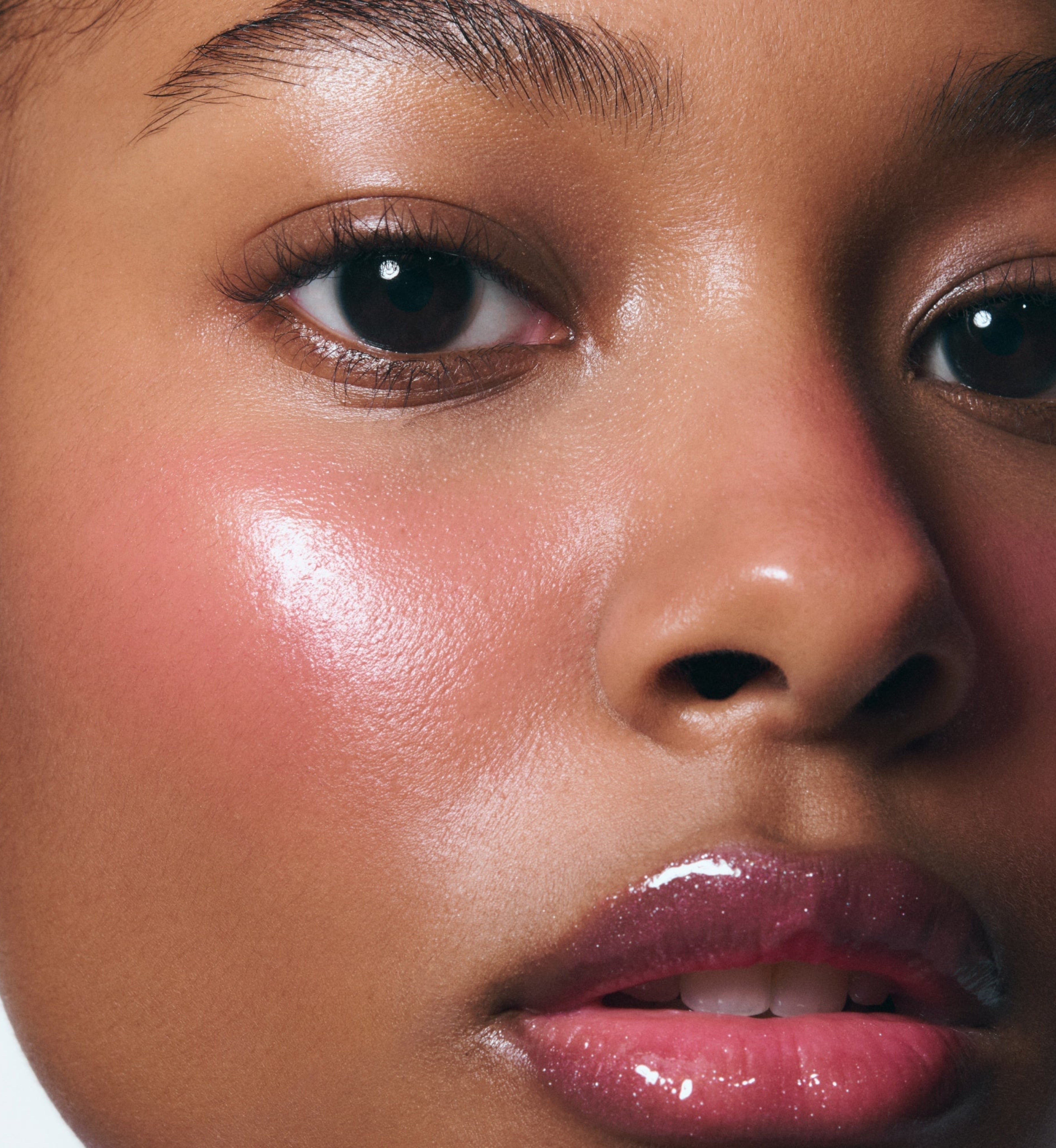 Rhode pocket blush 'teacup - raspberry pink'