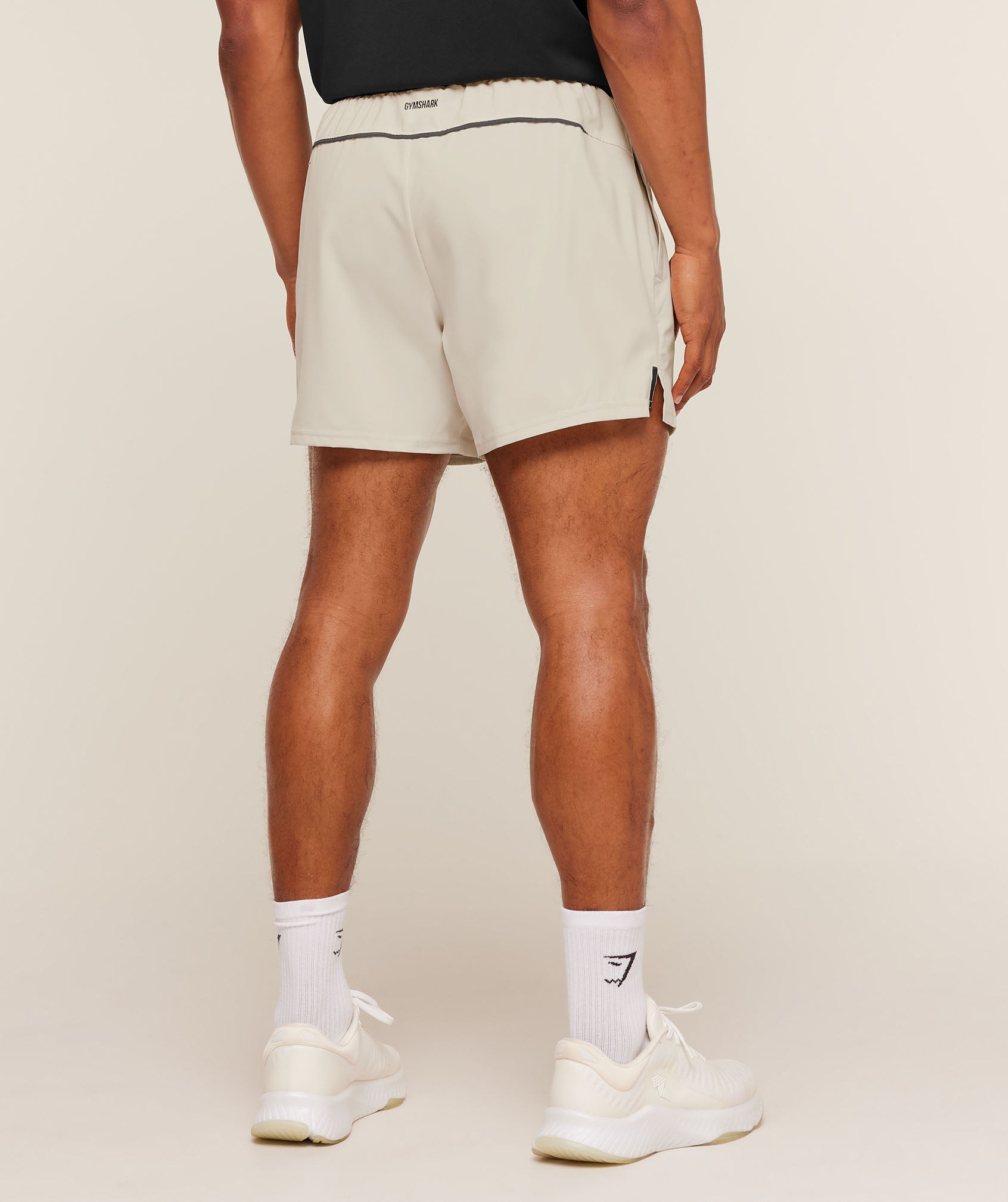 Gymshark Arrival Contrast Shorts 'Pebble Grey Onyx Grey'