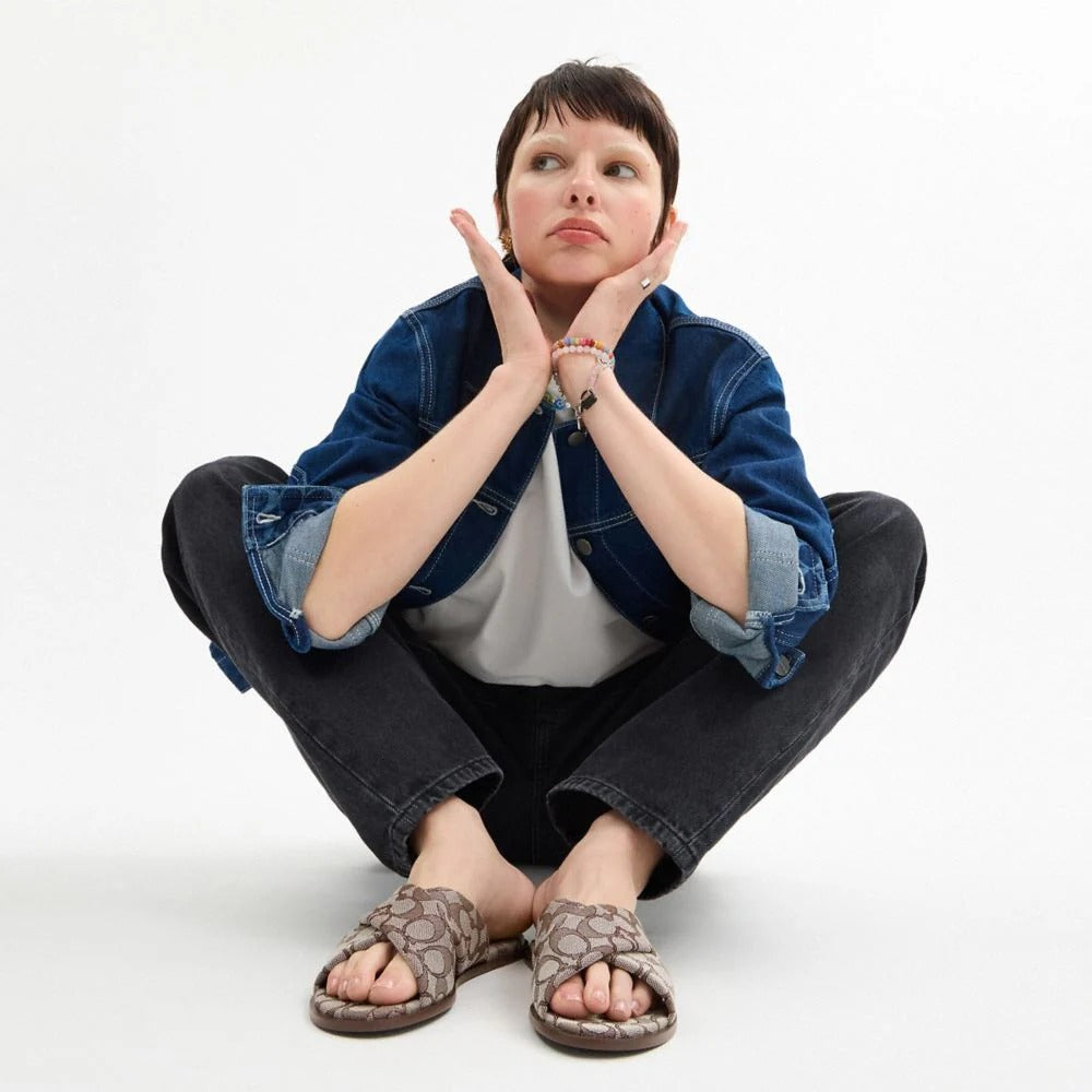 Coach Link Criss Cross Slide In Signature Jacquard Oak