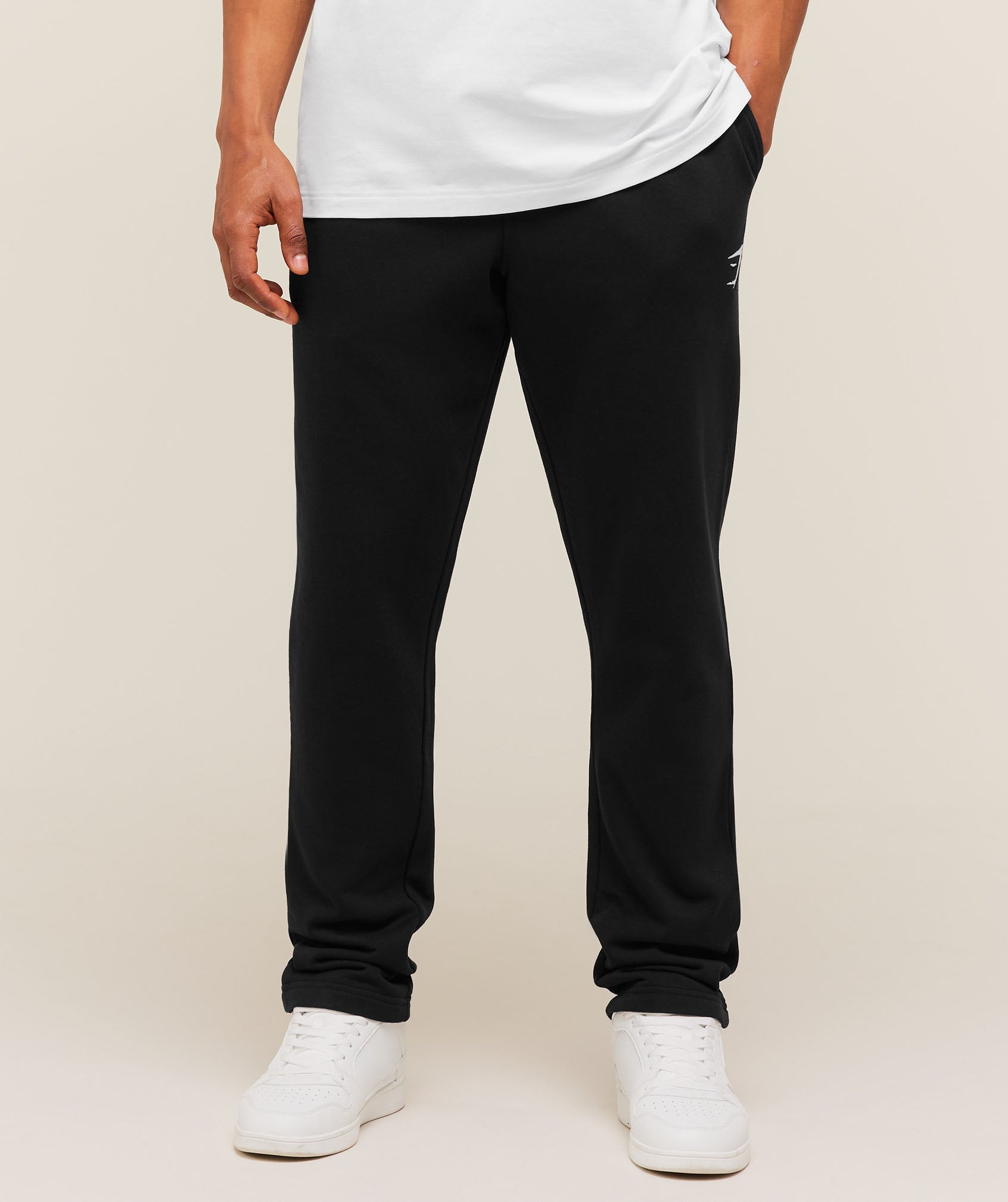 Gymshark Crest Tapered Joggers 'Black'