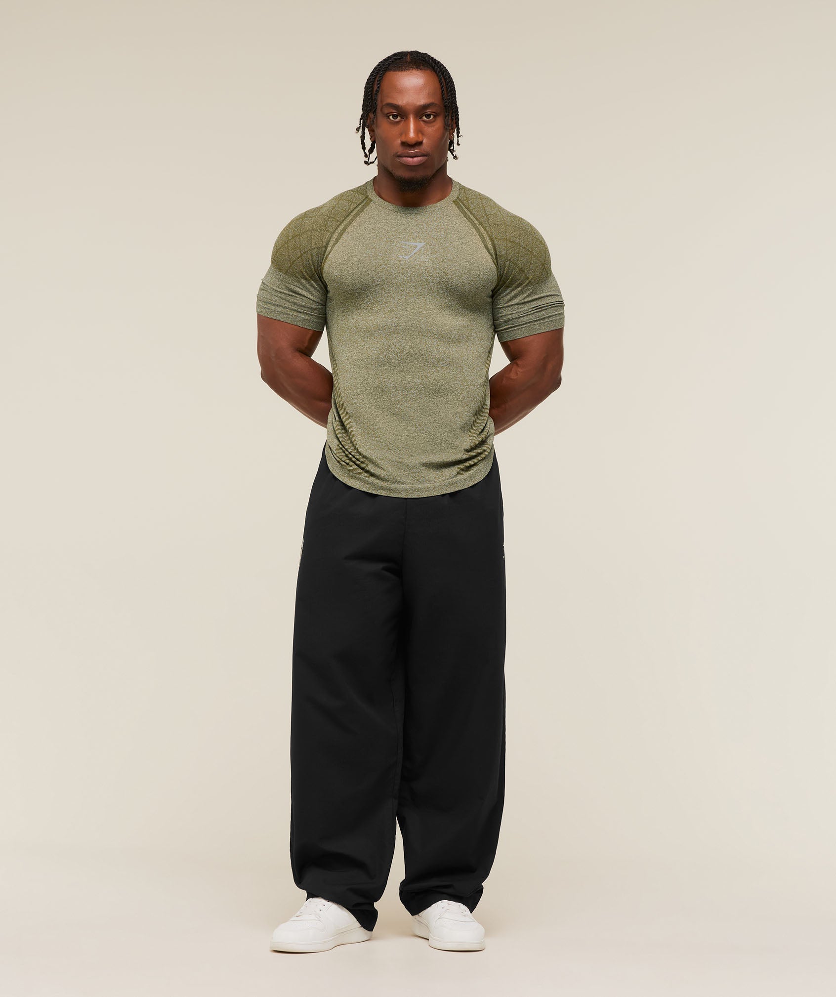 Gymshark Devant Seamless T-Shirt 'Canvas Green'
