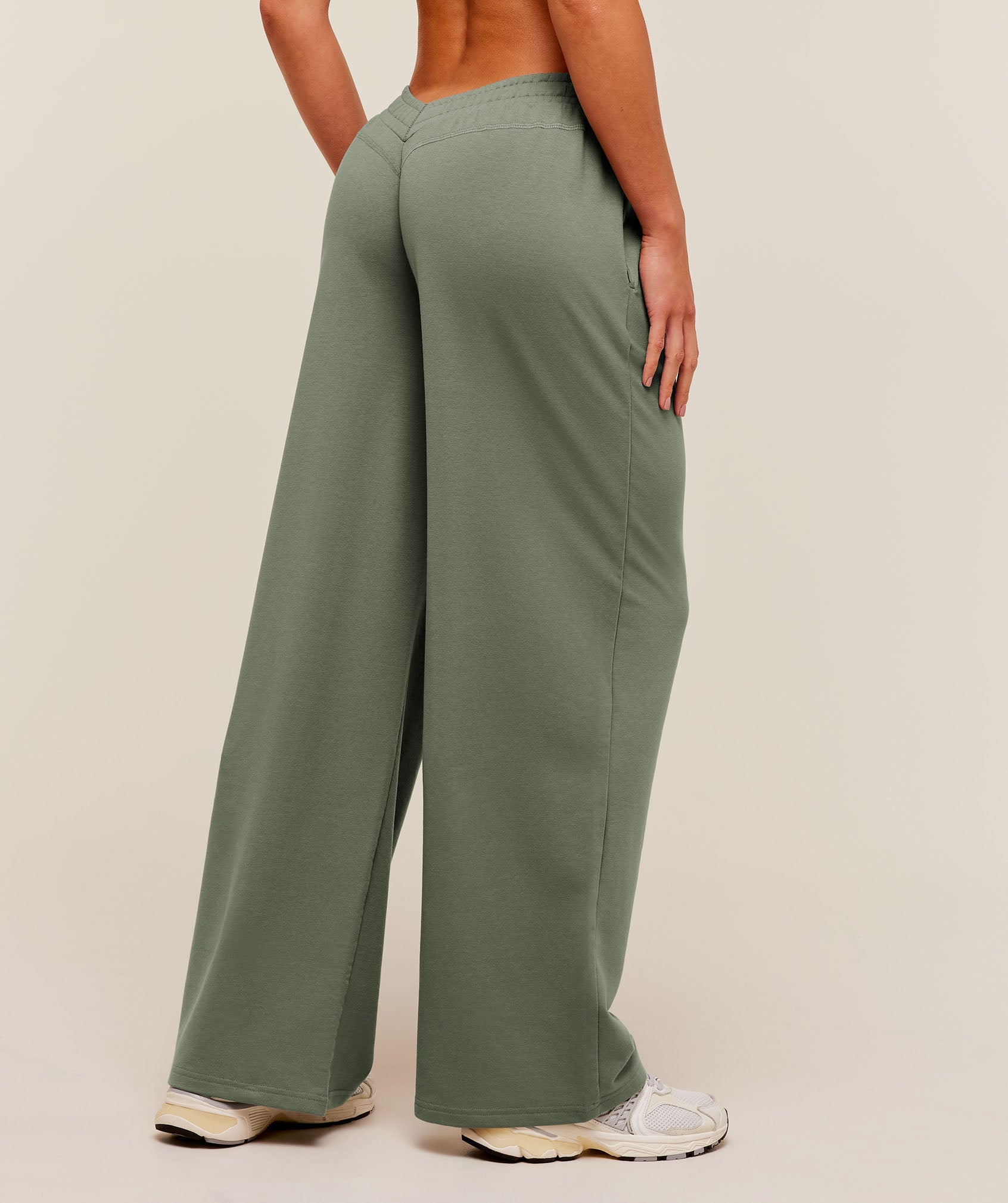 Gymshark Lifting Dipped Waistband Pants 'Unit Green'