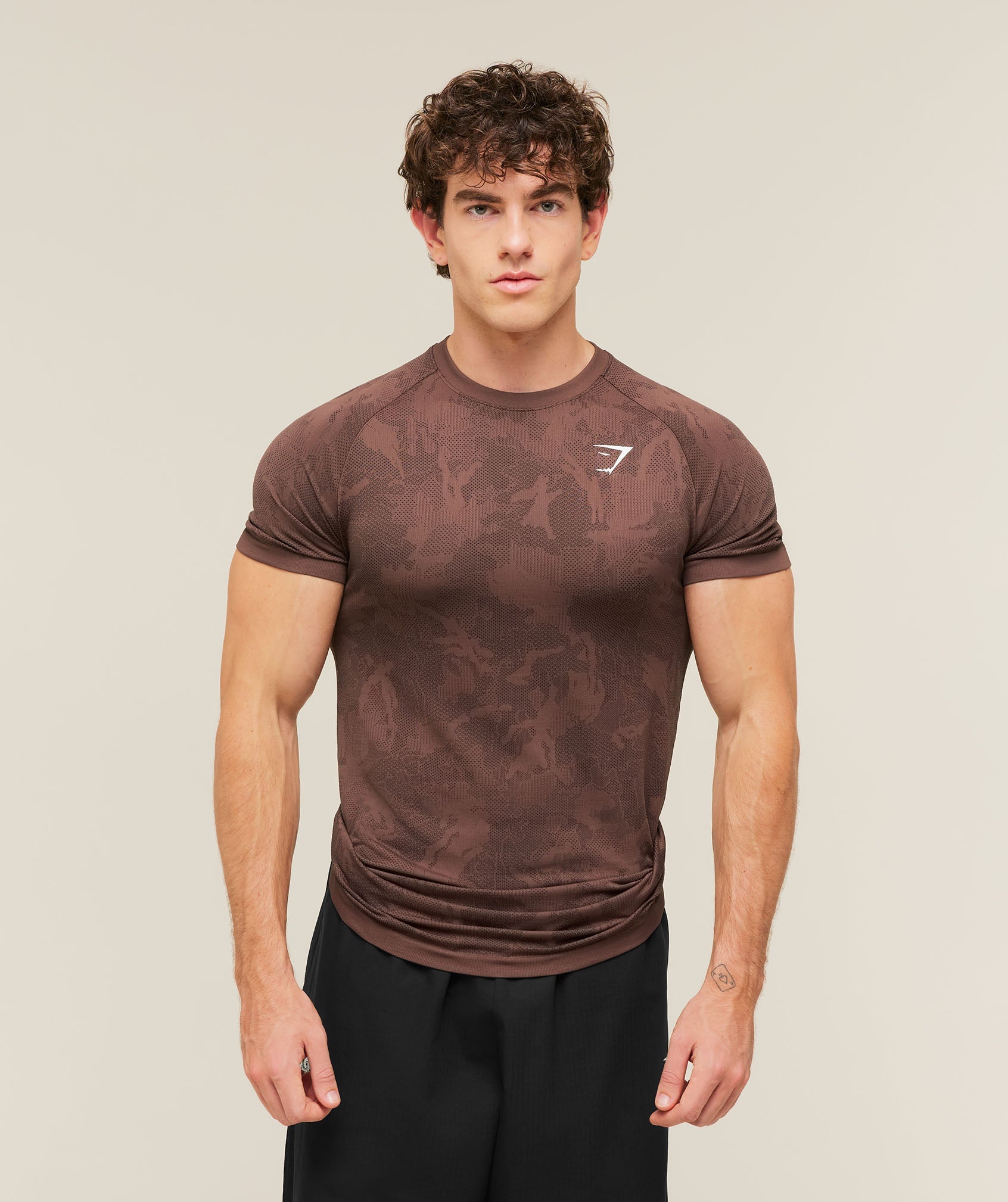 Gymshark Geo Seamless T-Shirt 'Espresso Brown Black'