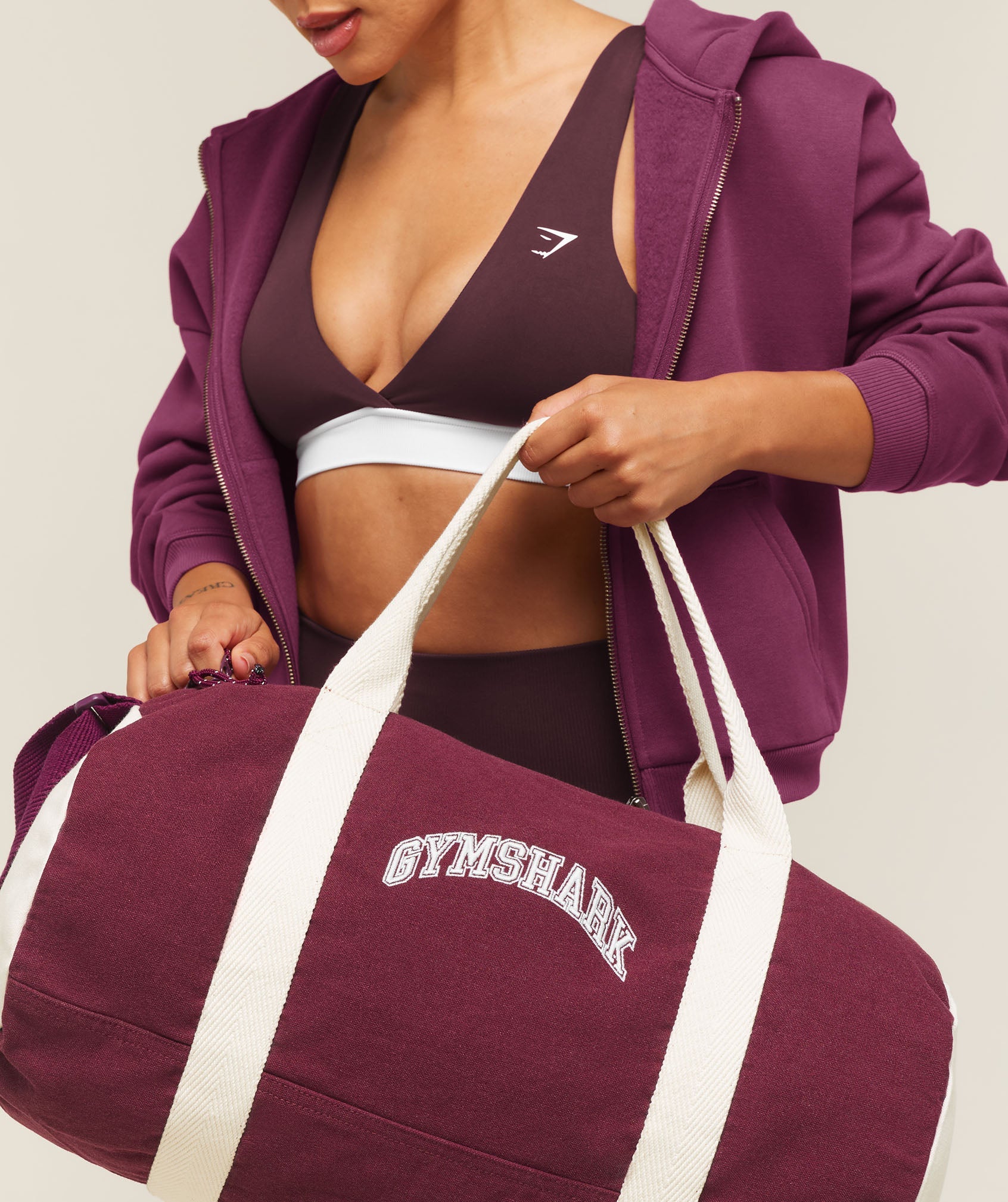 Gymshark Essentials Duffle Bag 'Strength Pink'