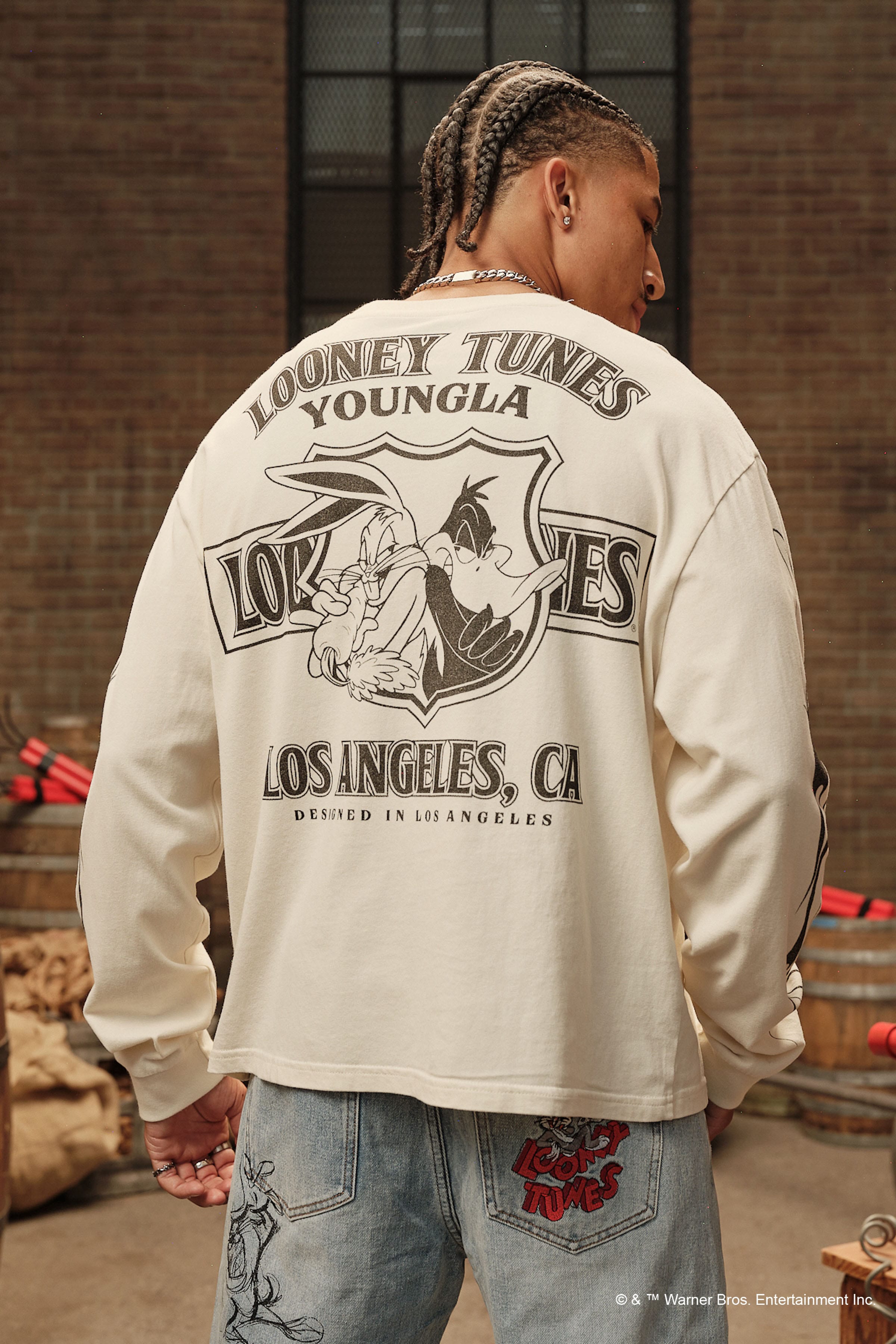 8114 - Looney Tunes Longsleeves 'Off-White'