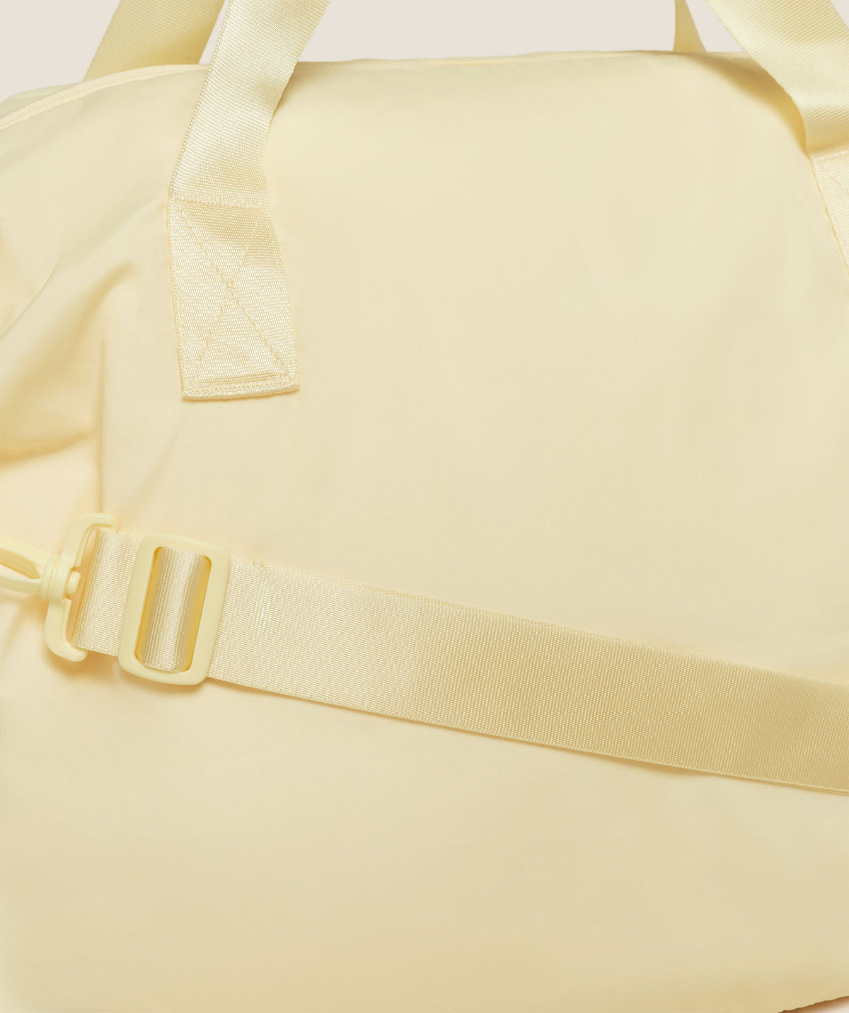 Gymshark Mode Duffle Bag 'Butter Yellow'