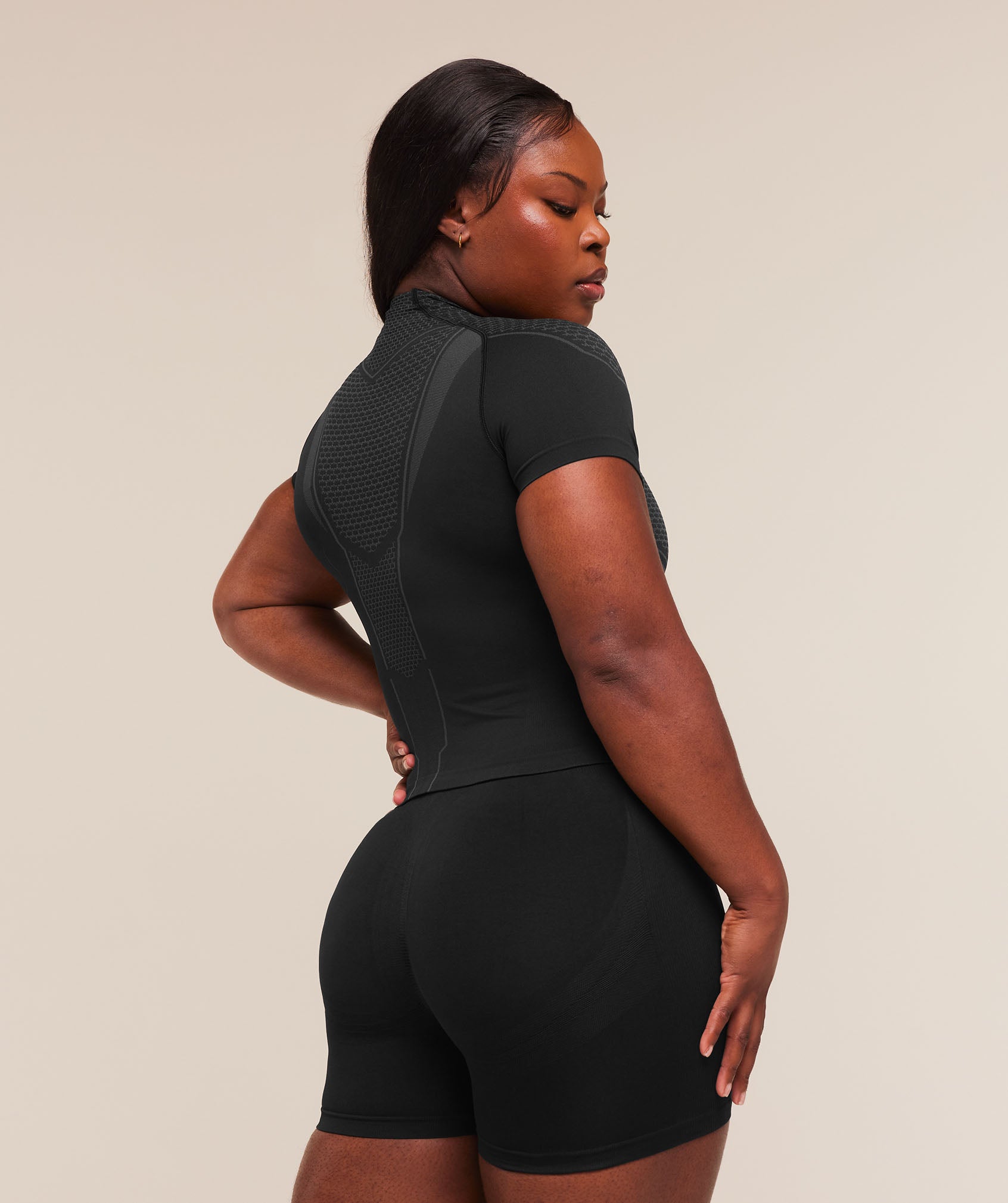 Gymshark Onyx V1 Baby Tee 'Black Onyx Grey Brand Blue'