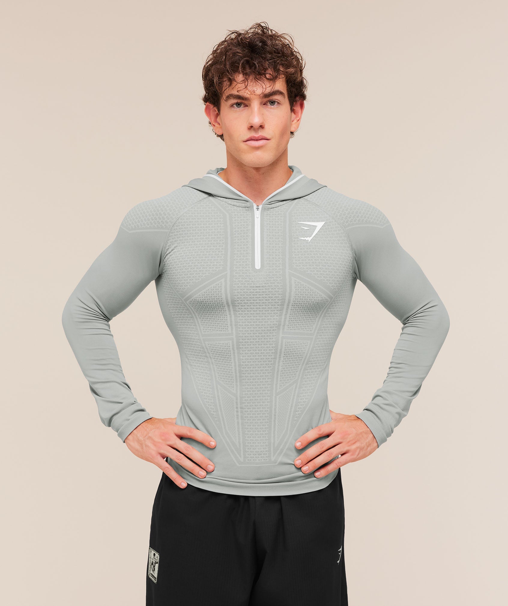 Gymshark Onyx V1 Hoodie 'Smokey Grey Light Grey White'