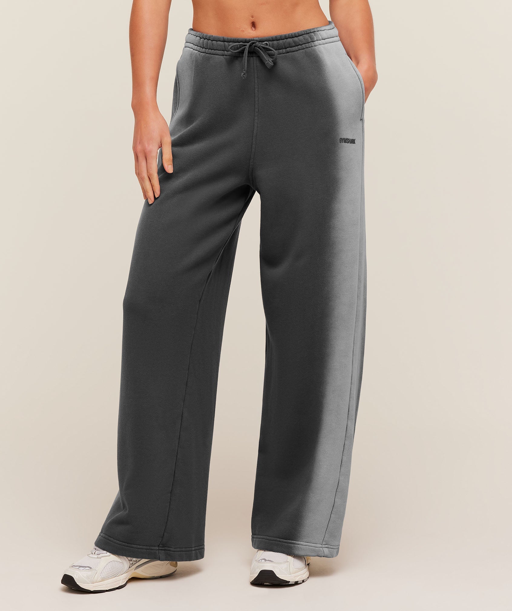 Gymshark Pump Washed Straight Leg Joggers 'Onyx Grey Stratus Grey'