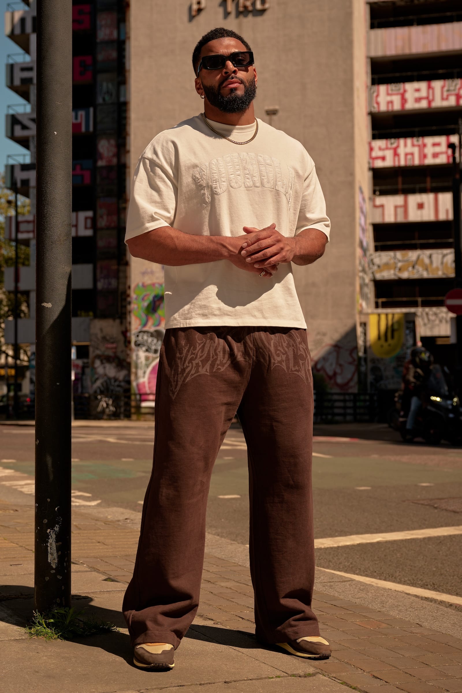 Young La 2145 - Ember Sweats 'Brown Wash'