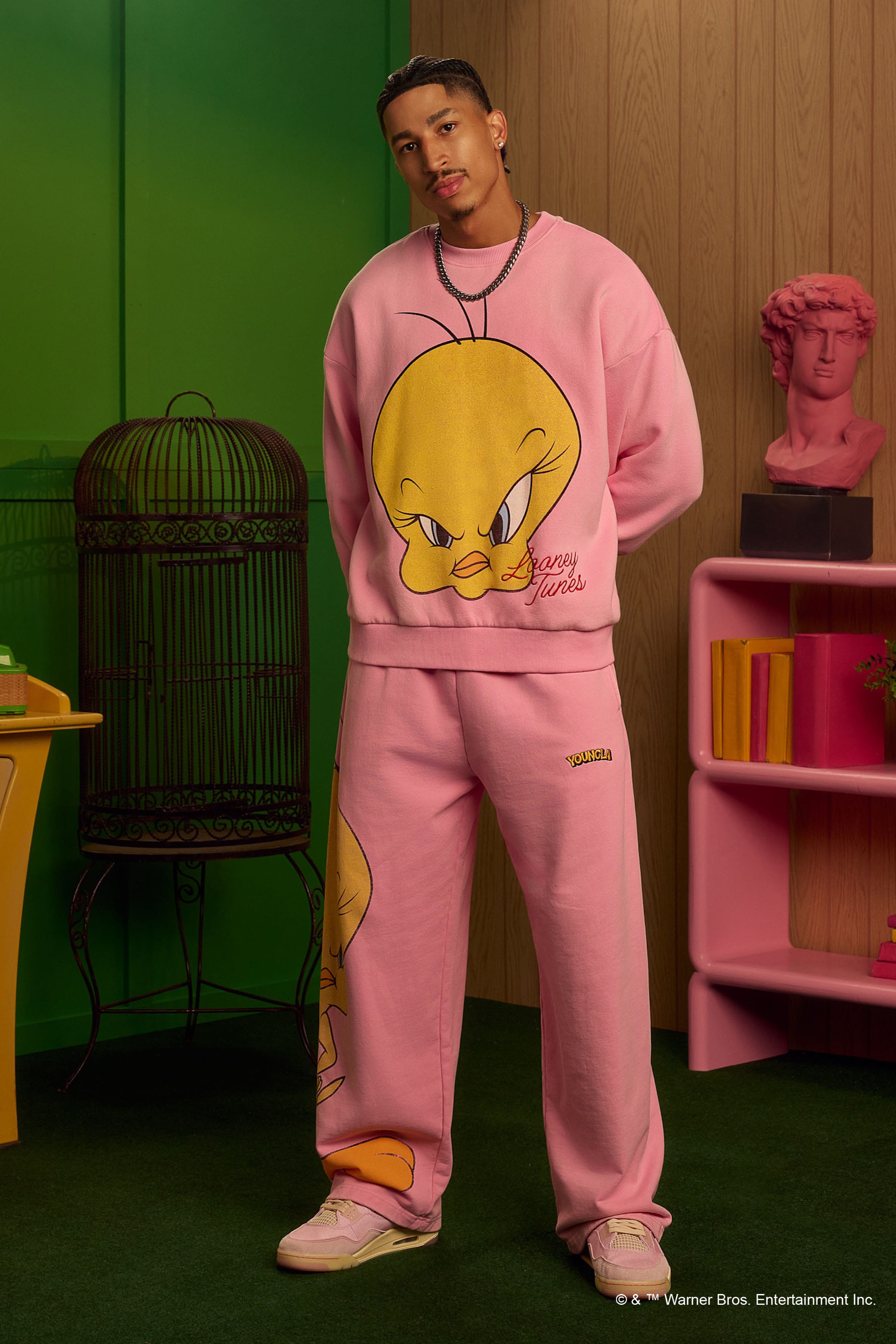 Young La 5255 - Looney Tunes Face Crewnecks 'Tweety P'