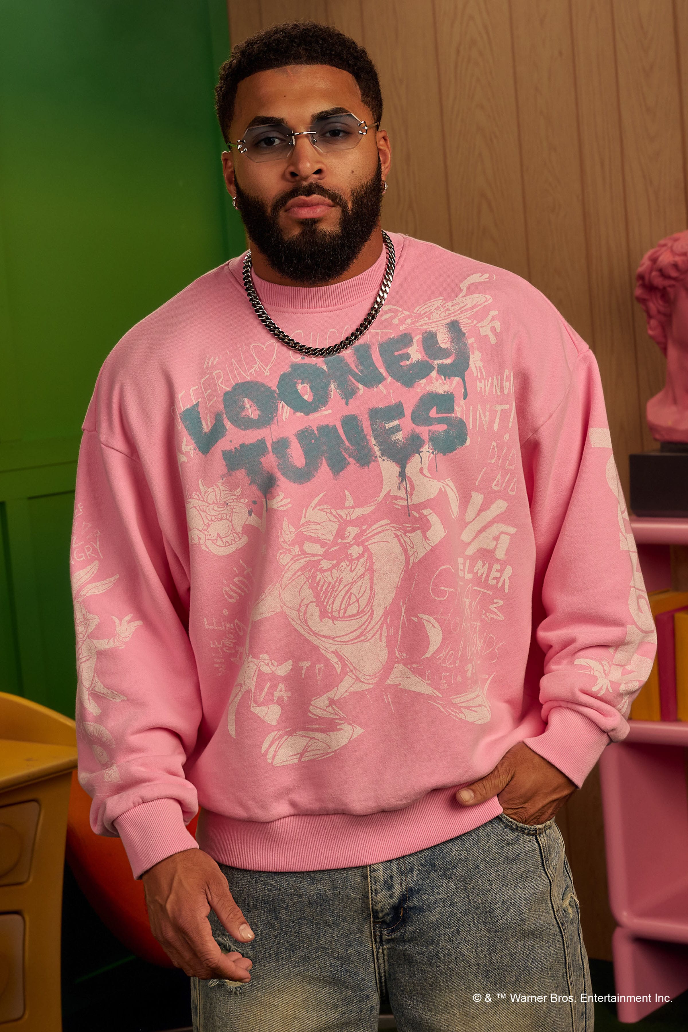 Young La 5256 - Looney Tunes Graffiti Crewnecks 'Pink Sketch'