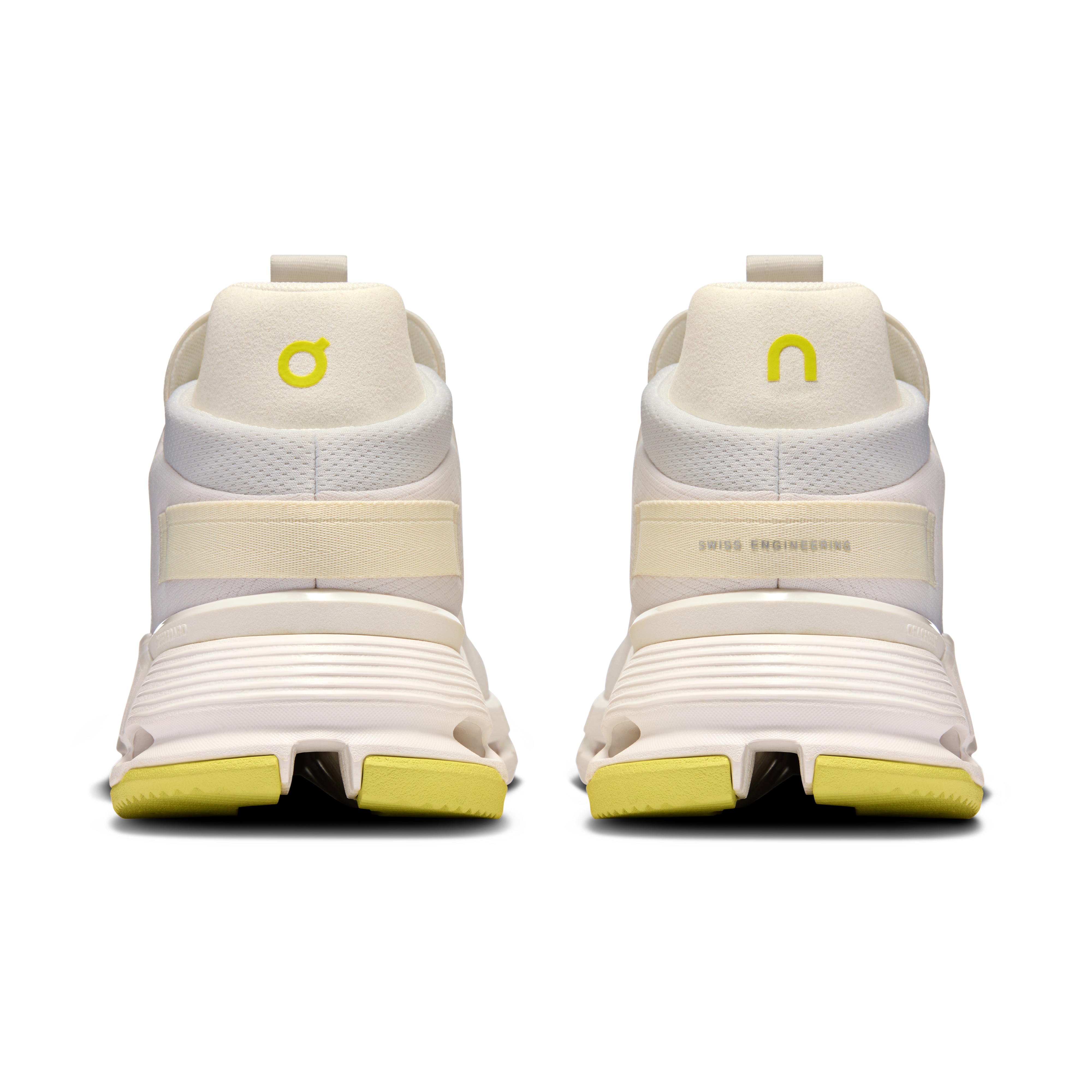 Cloudnova 2 M White | Limelight