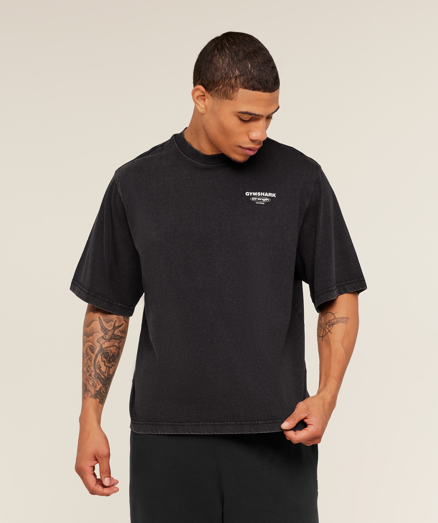 Gymshark Strength Stars Washed Graphic T-Shirt 'Black'