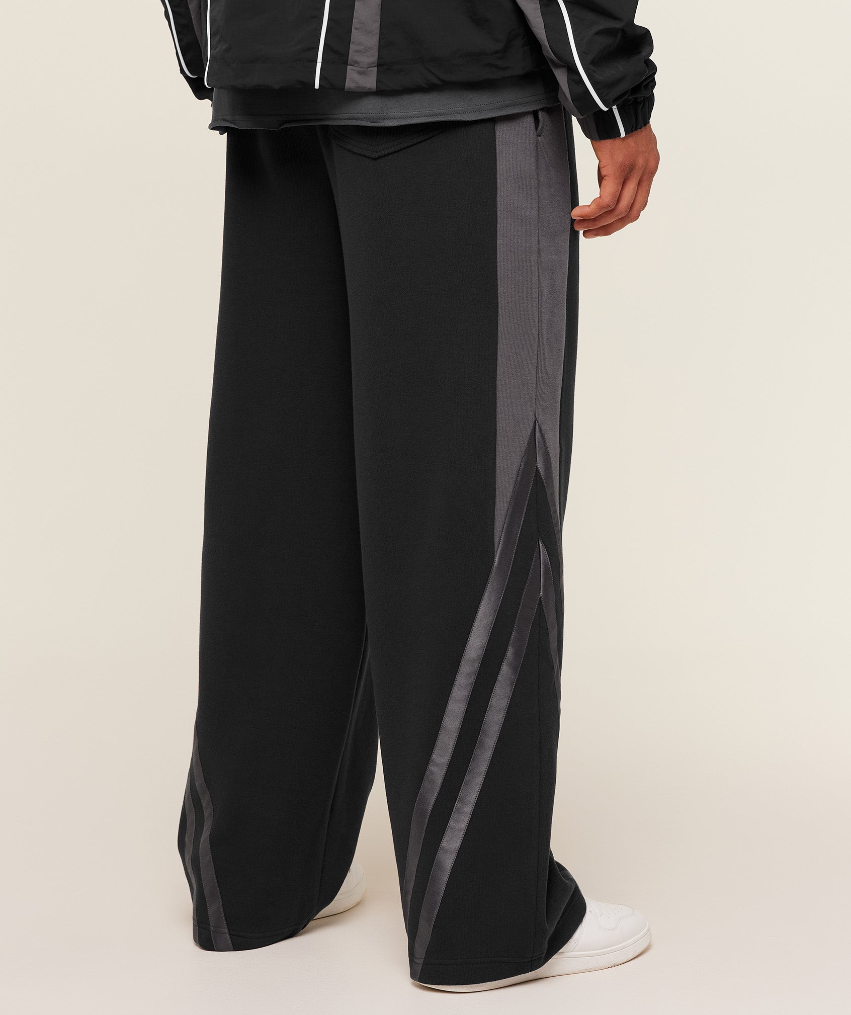 Gymshark x Carlos Belcast Track Pant 'GS Black'