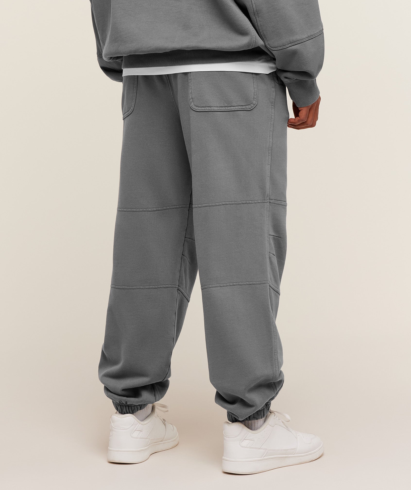 Gymshark Premium Heavyweight Jogger 'Pitch Grey'
