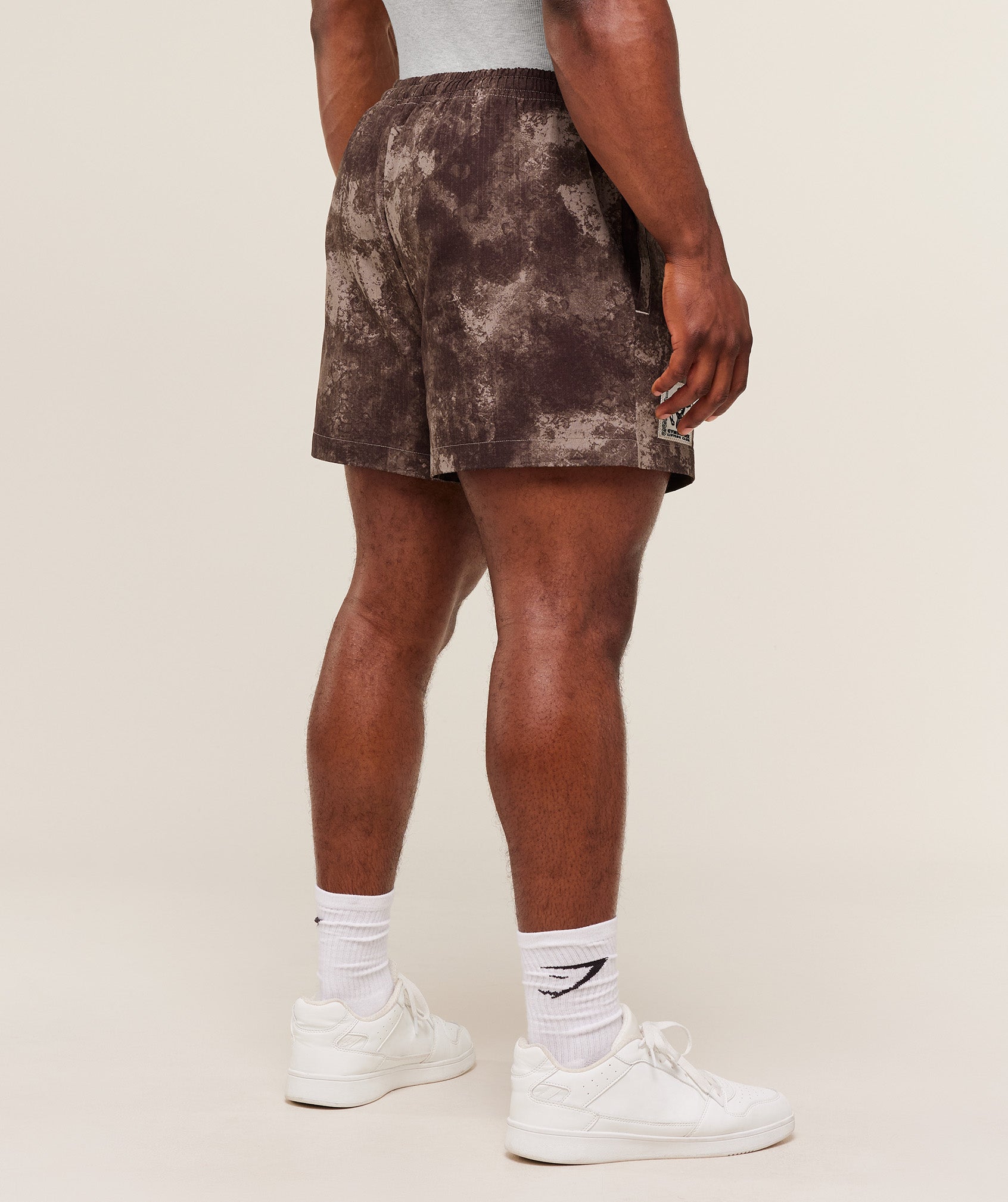 Gymshark Pumper Shorts 5" 'Soul Taupe'