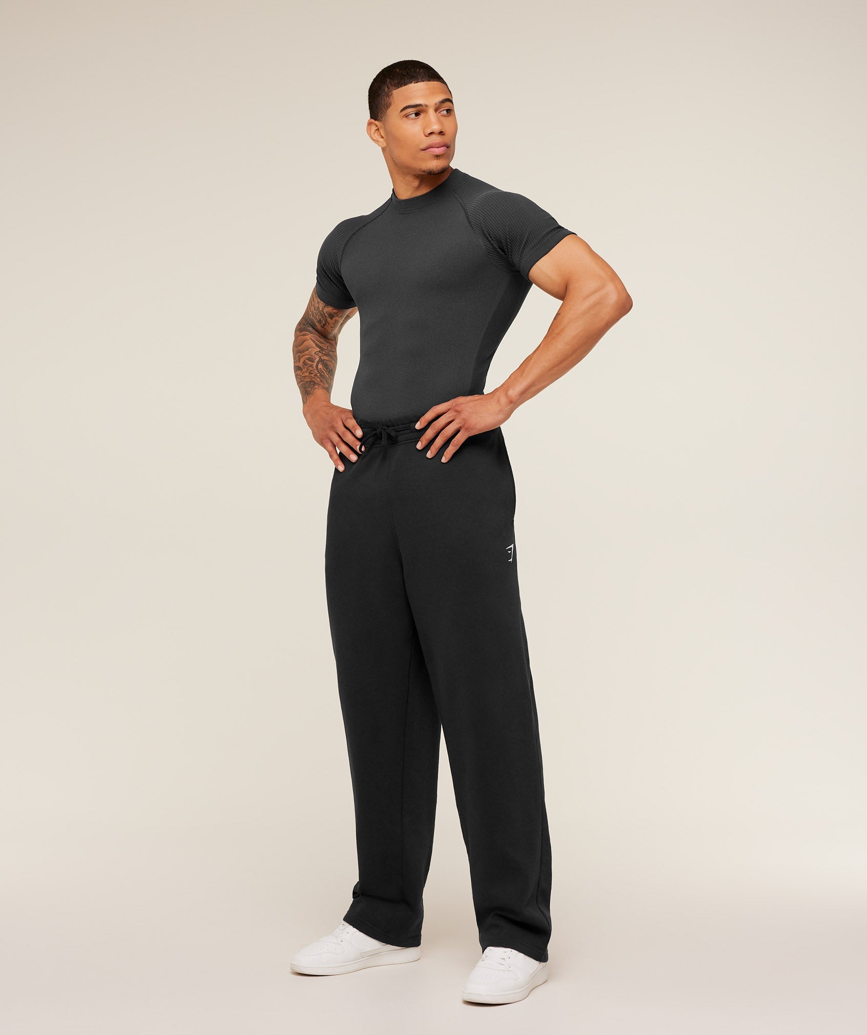 Gymshark Physique T-Shirt 'Grey GS Black'