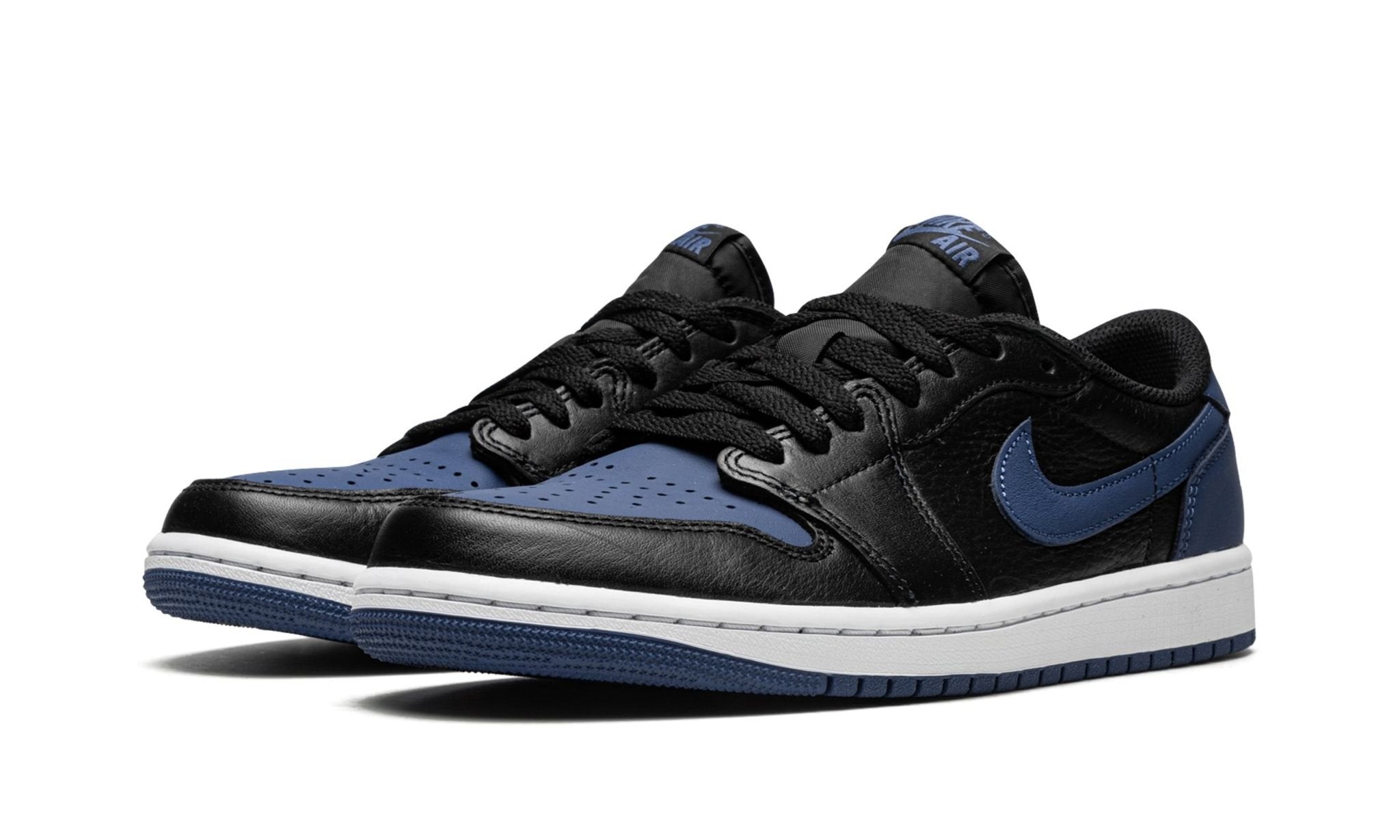 Air Jordan 1 Retro Low OG 'Mystic Navy'