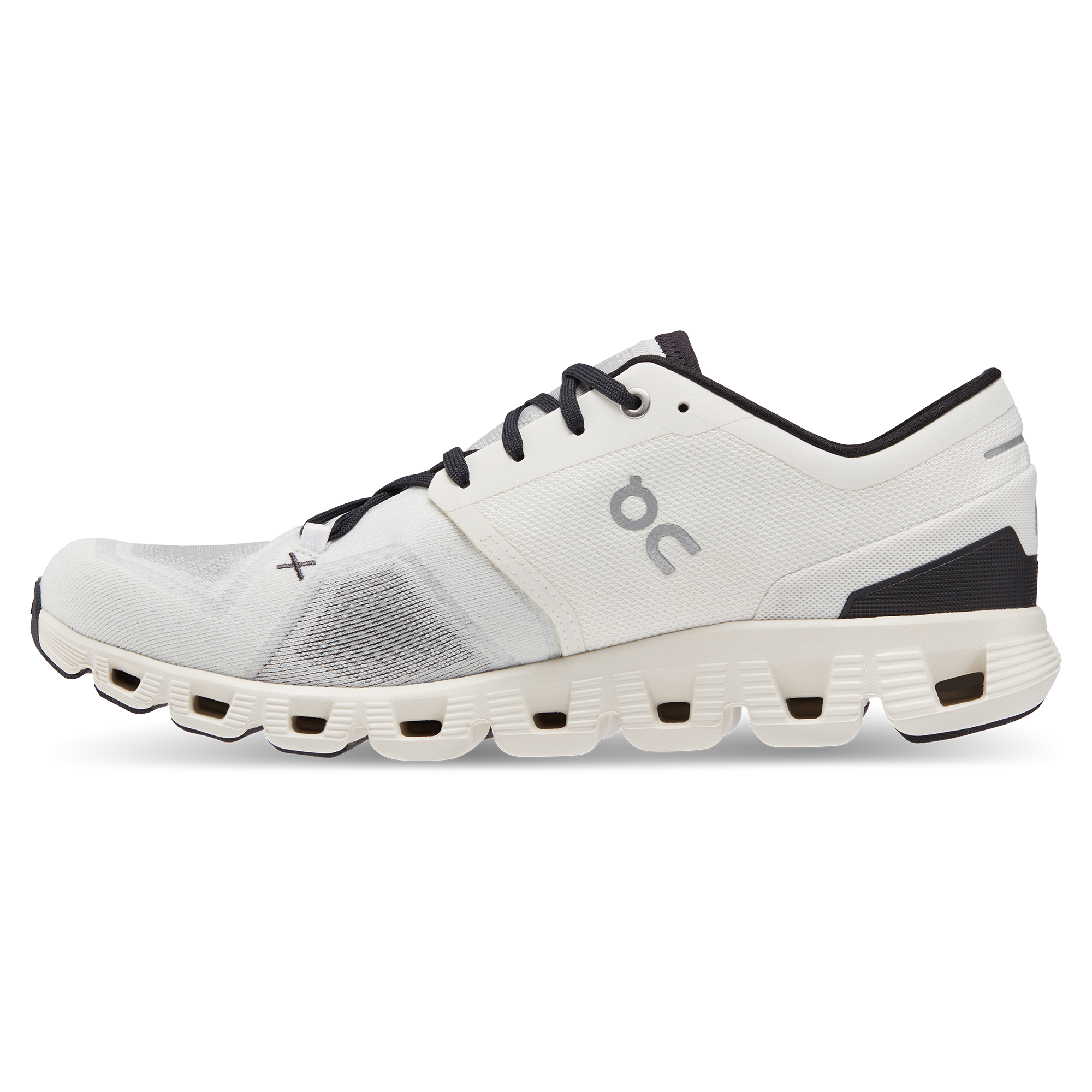 Cloud X 3 Ivory | Black M