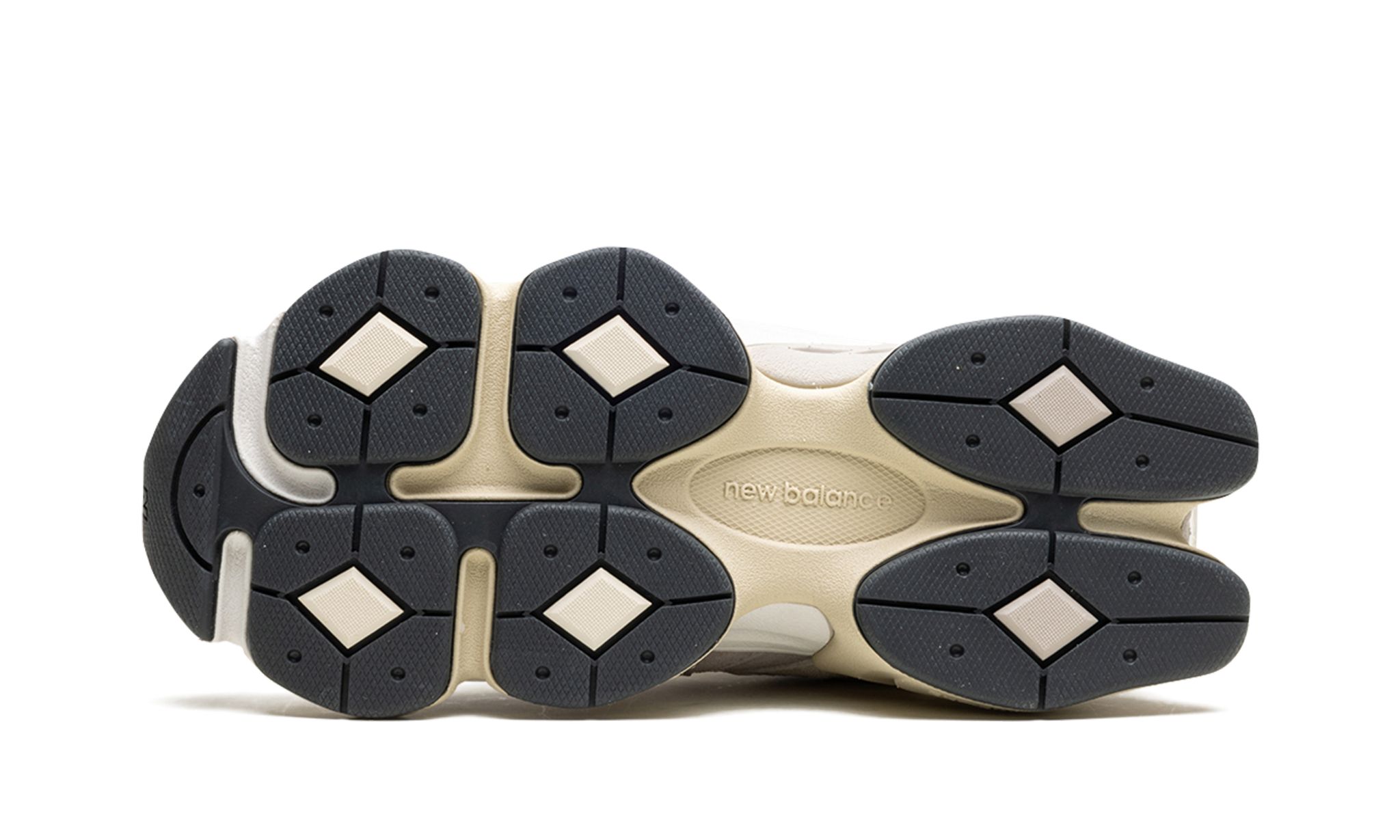 9060 'Moonrock Linen'