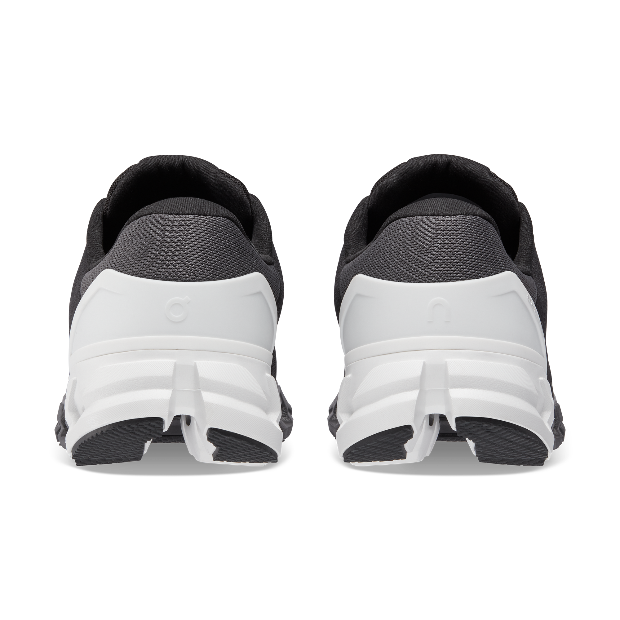 Cloudflyer 4 Black | White M