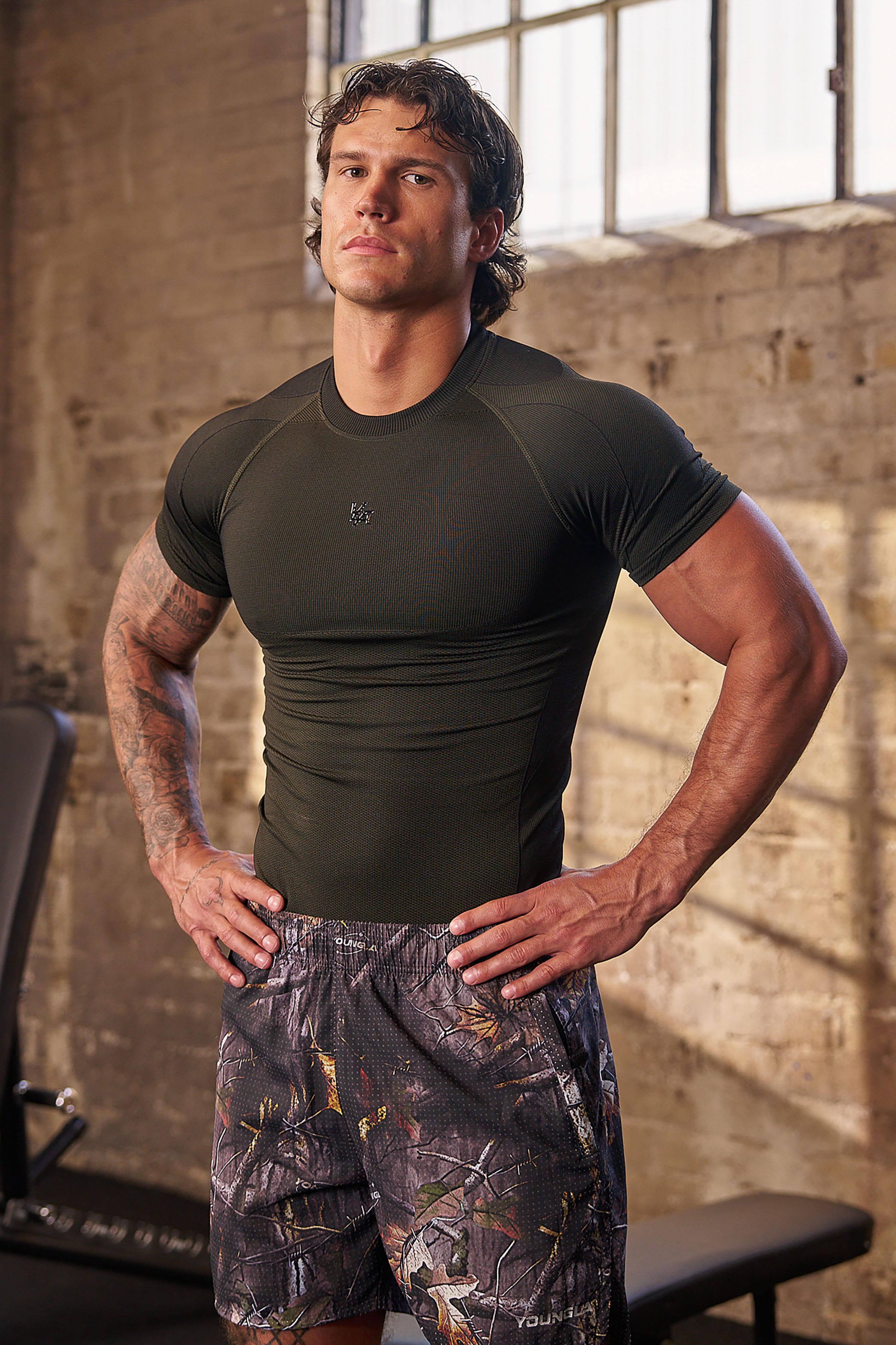 YoungLA 4339 - Forme Compression Tees 'Olive'