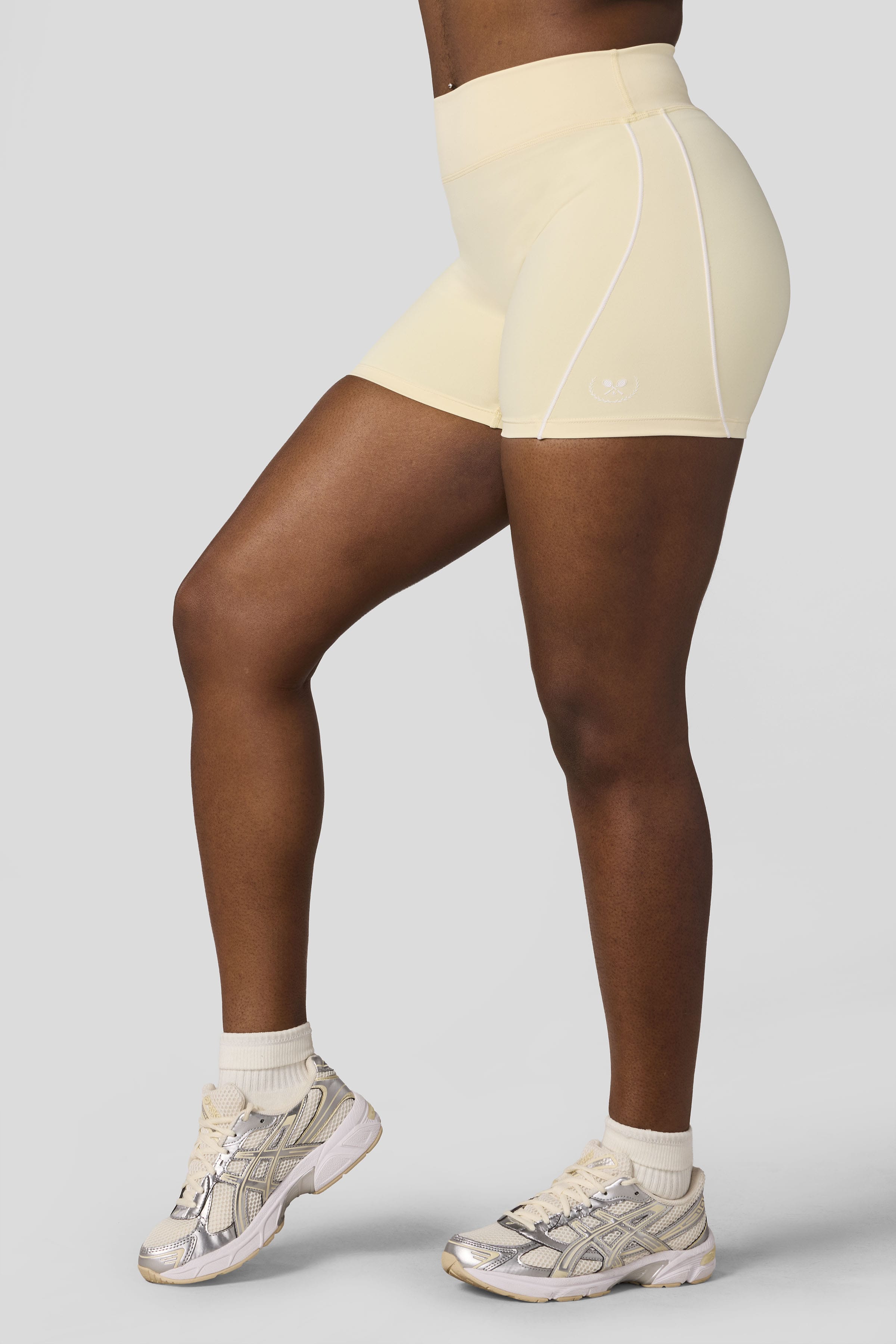 Young La W1159 - Prep Shorts 5" 'Butter Yellow'