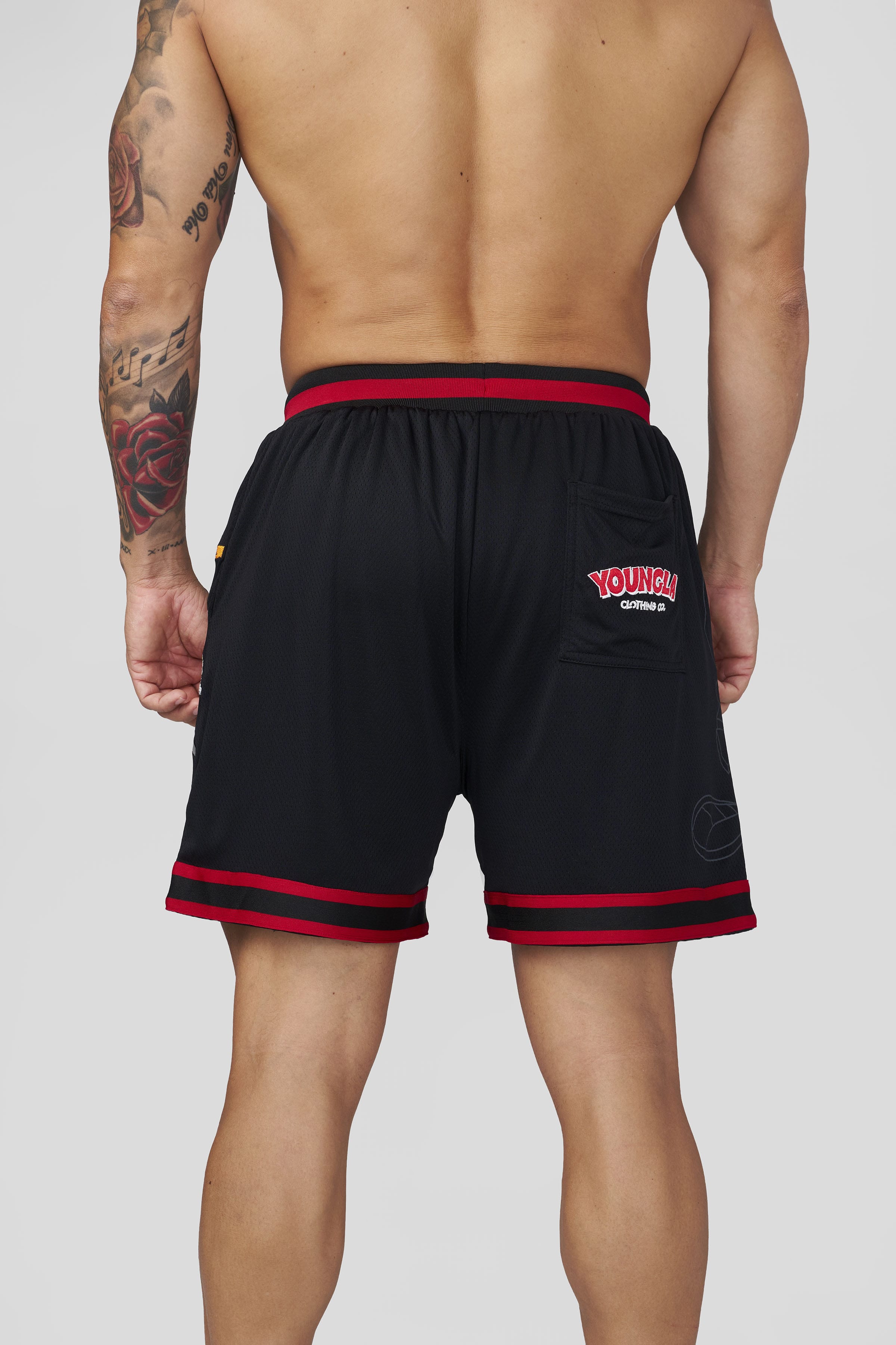 Young La 1071 - Looney Tunes Embroidered Patch Shorts 'Black'