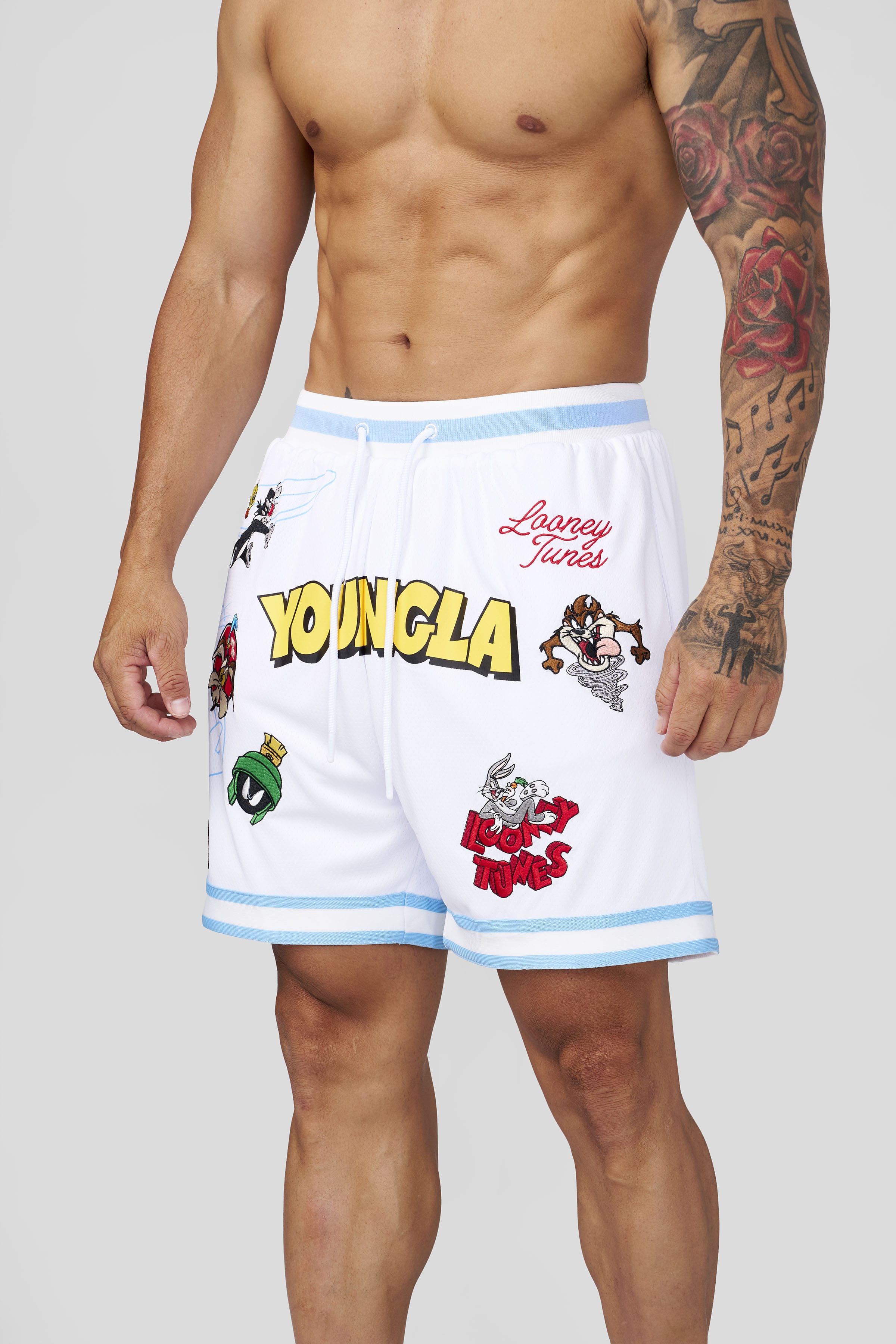 Young La 1071 - Looney Tunes Embroidered Patch Shorts 'White'
