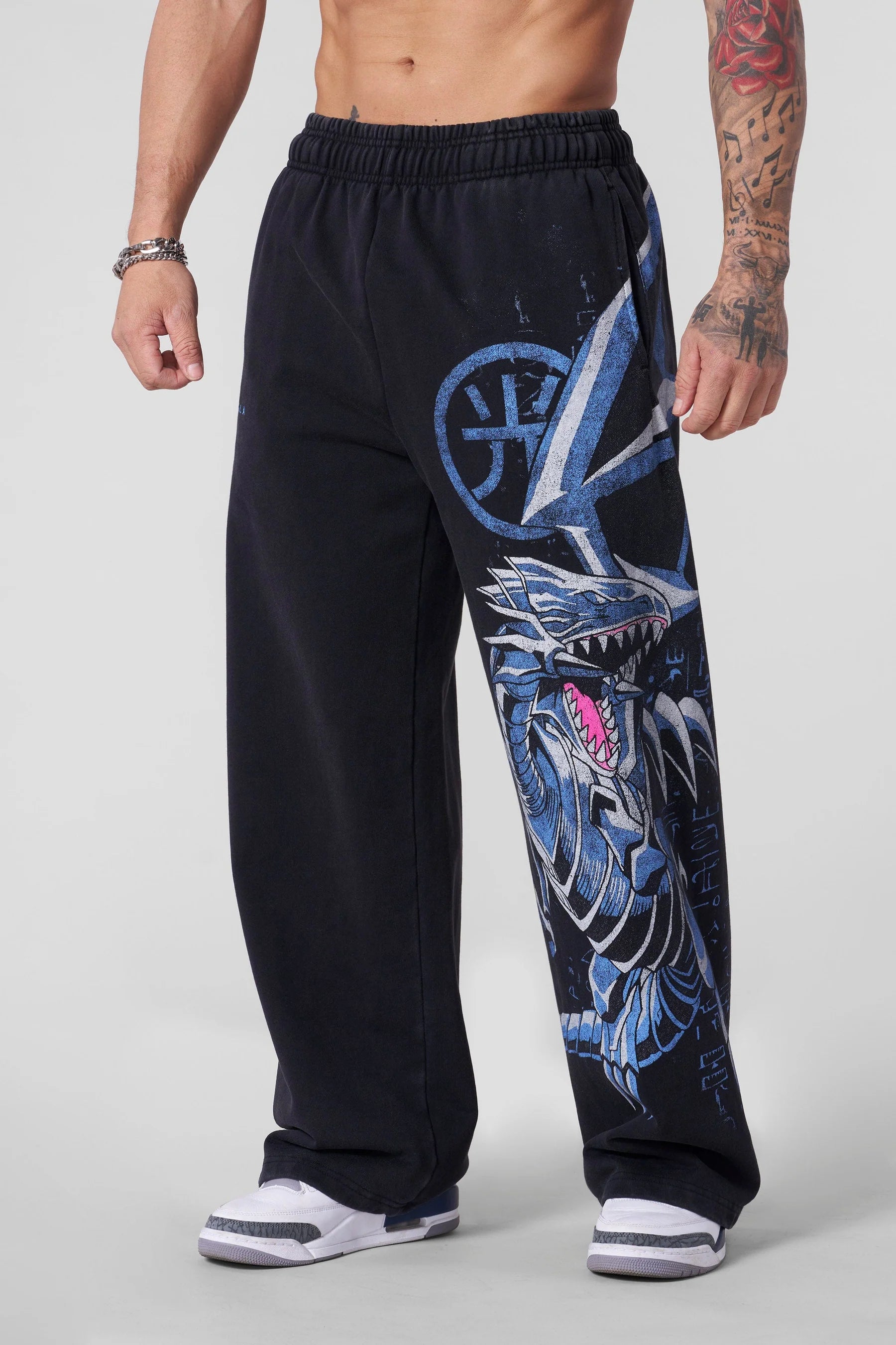Young La 2004 - Yu-Gi-Oh!® Sweats 'Winged Blue Eyes'