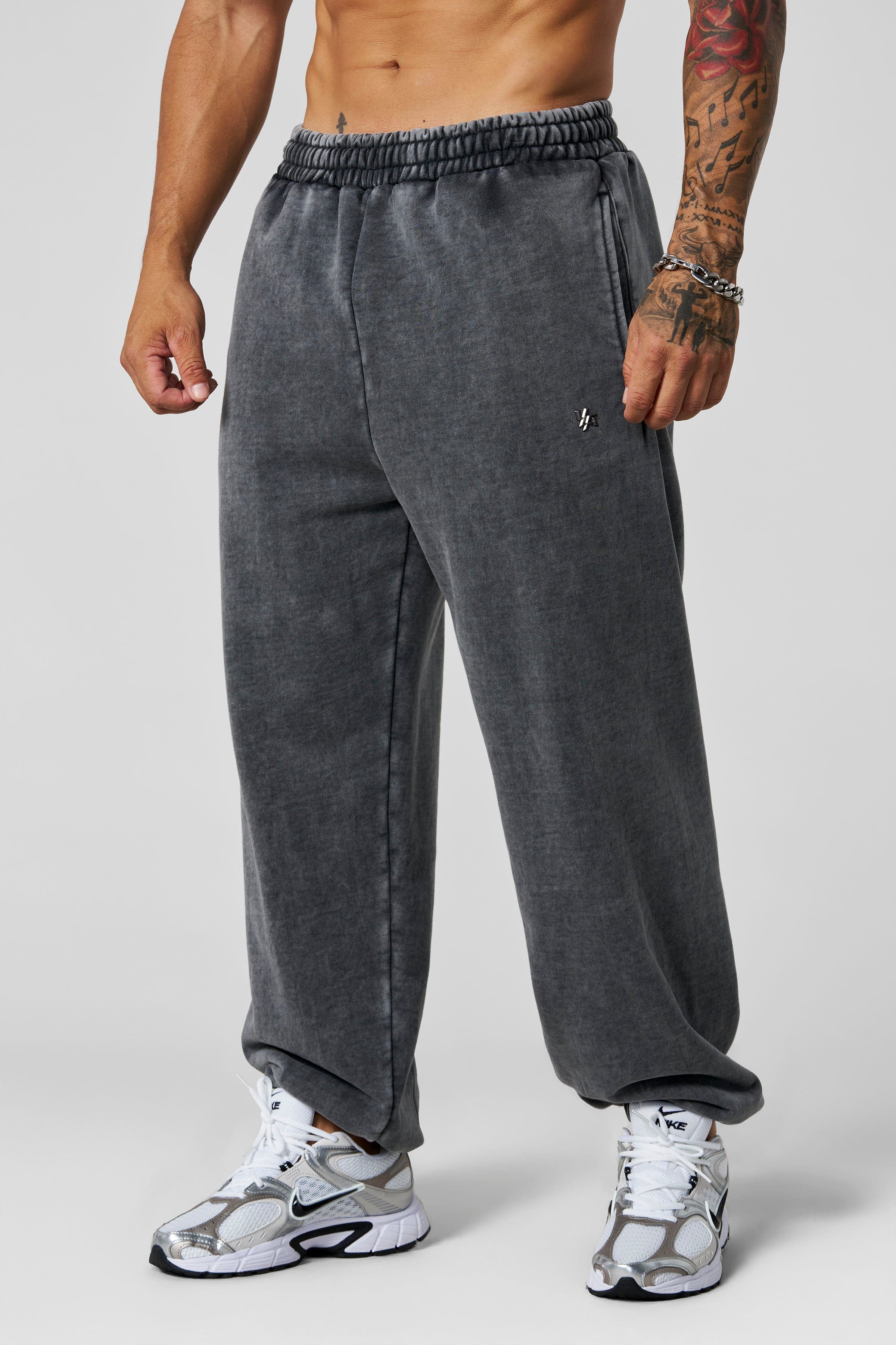 YoungLA 2069 - Elevated Essentials - Baggy Joggers 'Grey Wash'