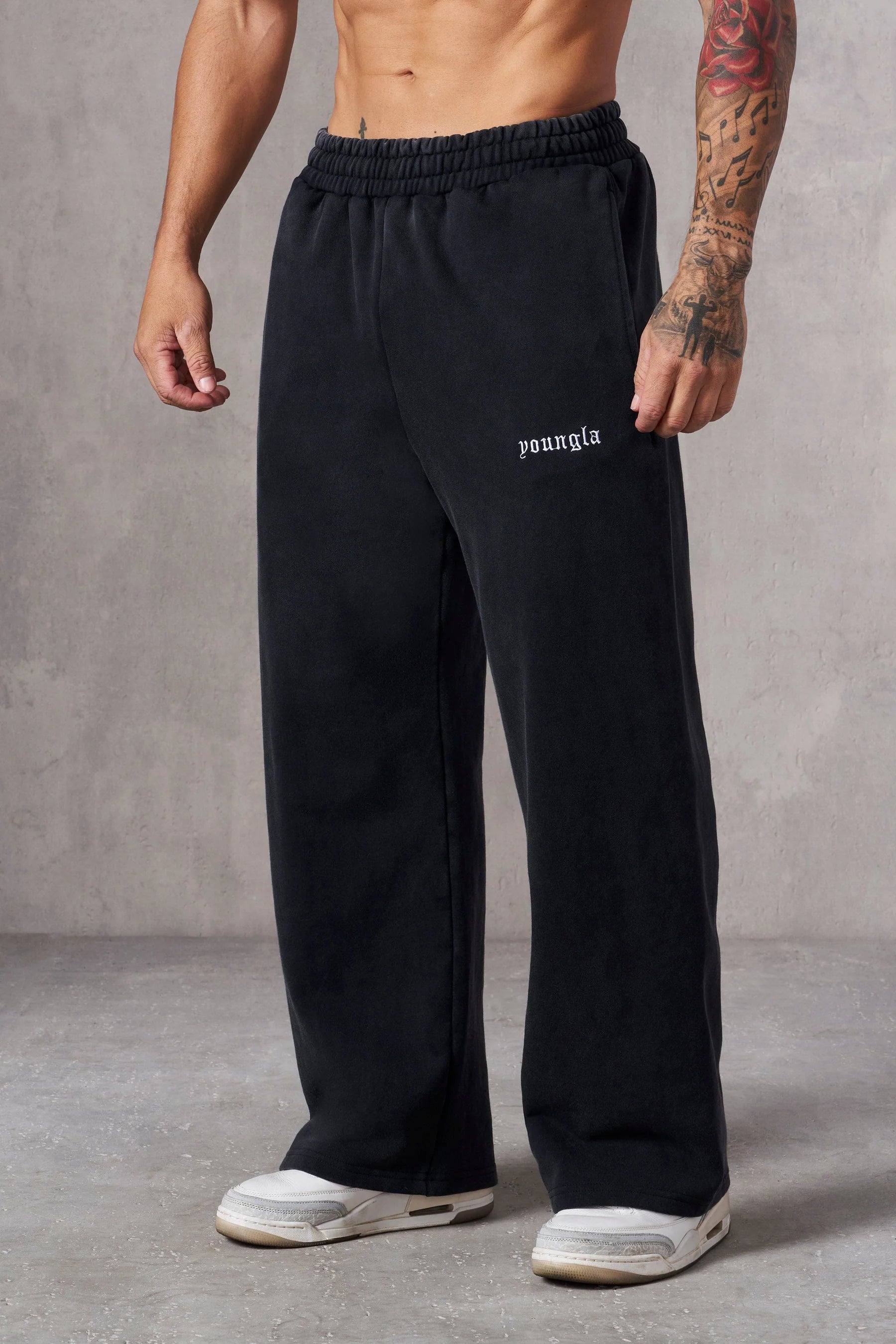 Young La 2111 - Classic Baggy Sweats 'Black Wash'