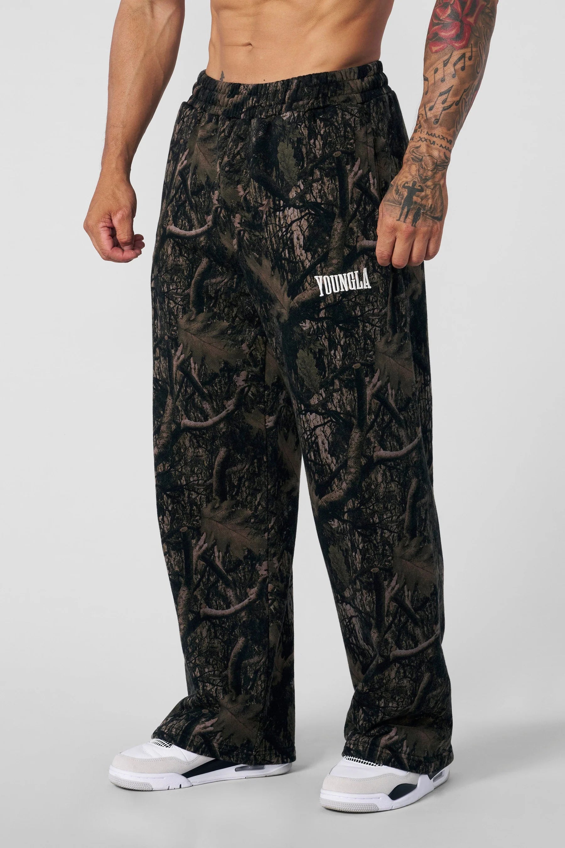 Young La 2133 - Tree Camo Baggy Sweats 'Dark Tree Camo'