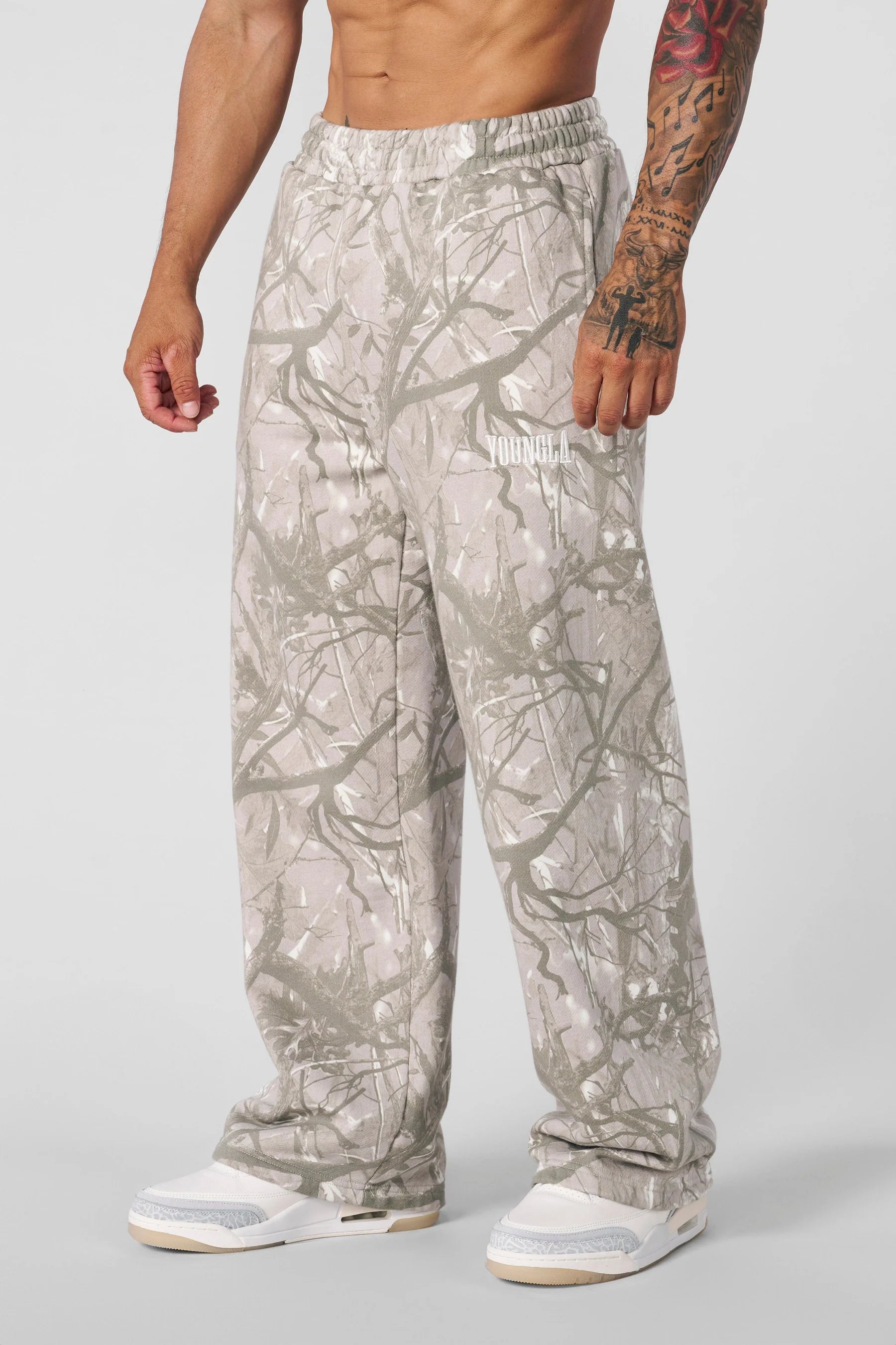 Young La 2133 - Tree Camo Baggy Sweats 'Tan Tree Camo'