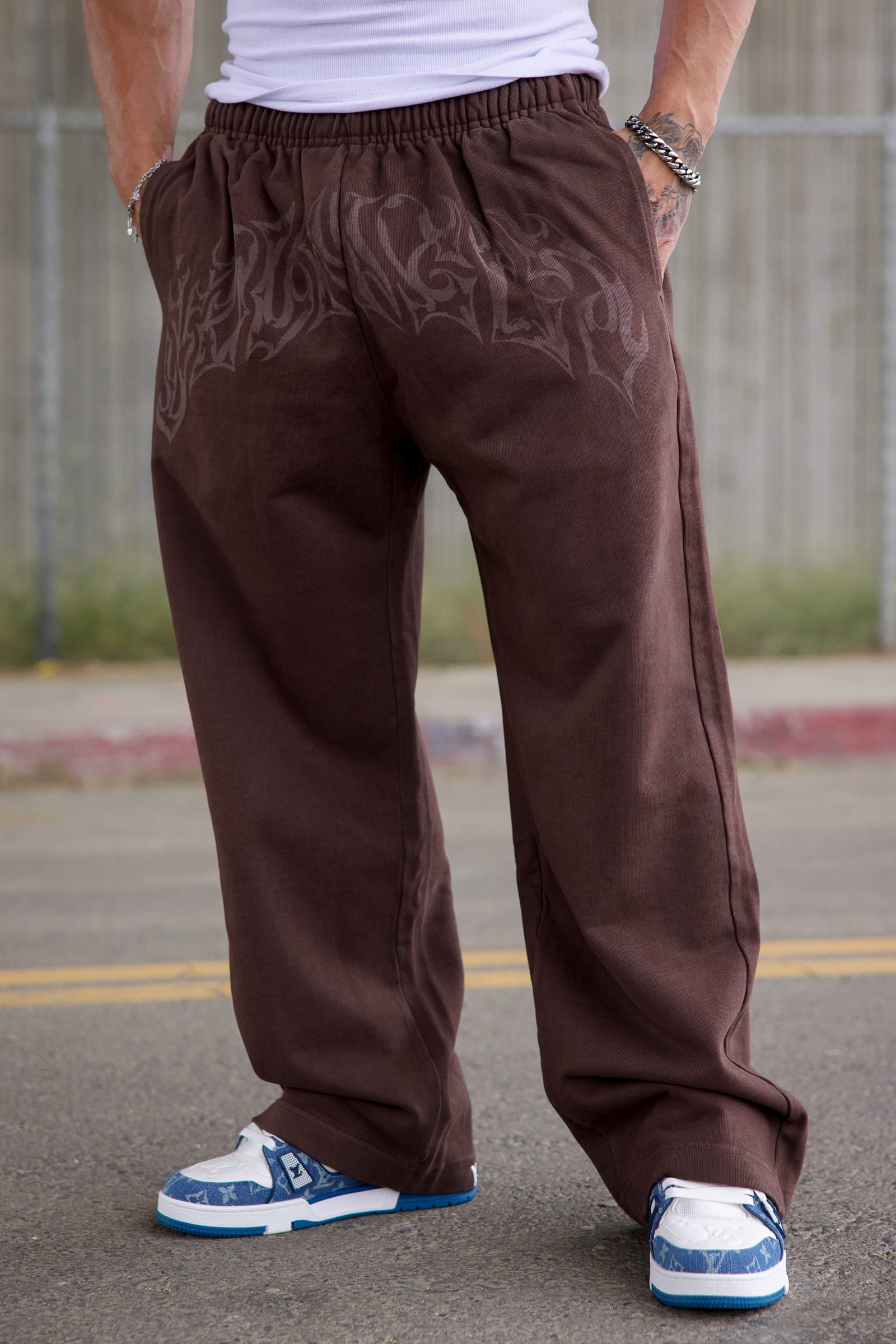 Young La 2145 - Ember Sweats 'Brown Wash'
