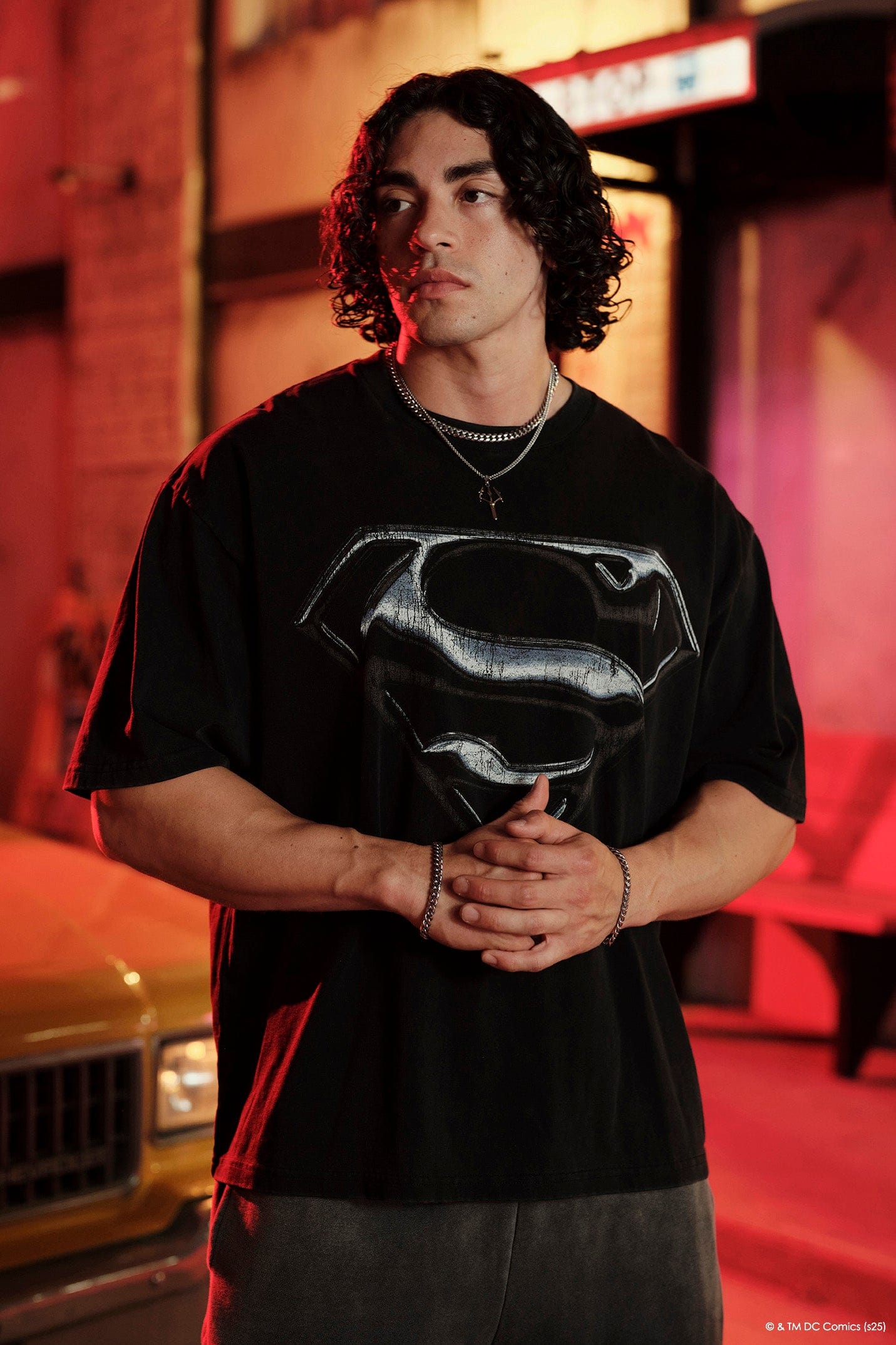 Young La 4044 - Superman Graphic Tees 'Chrome Logo'