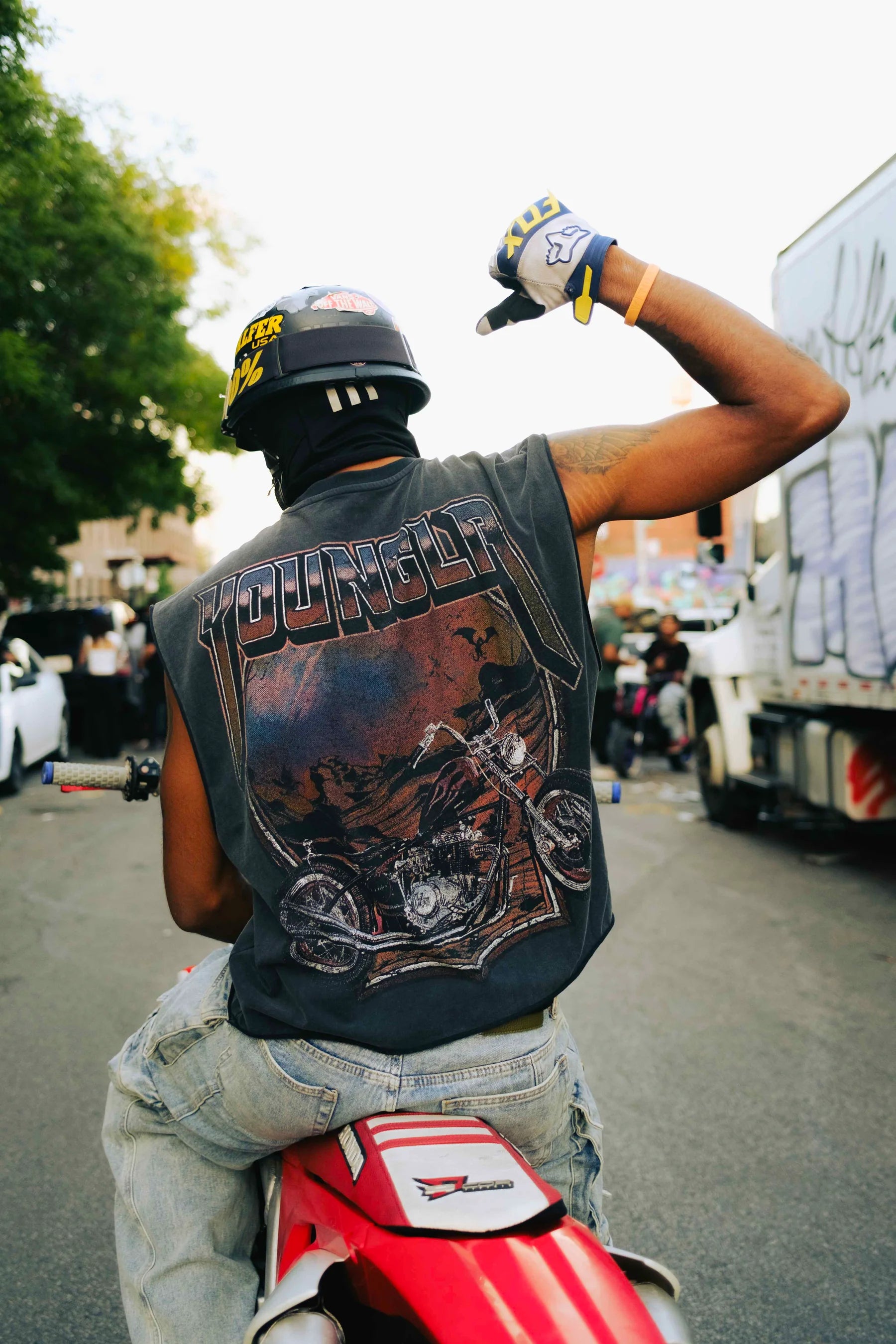 Young La 3015 - Vintage Biker Tanks 'Grey Wash'