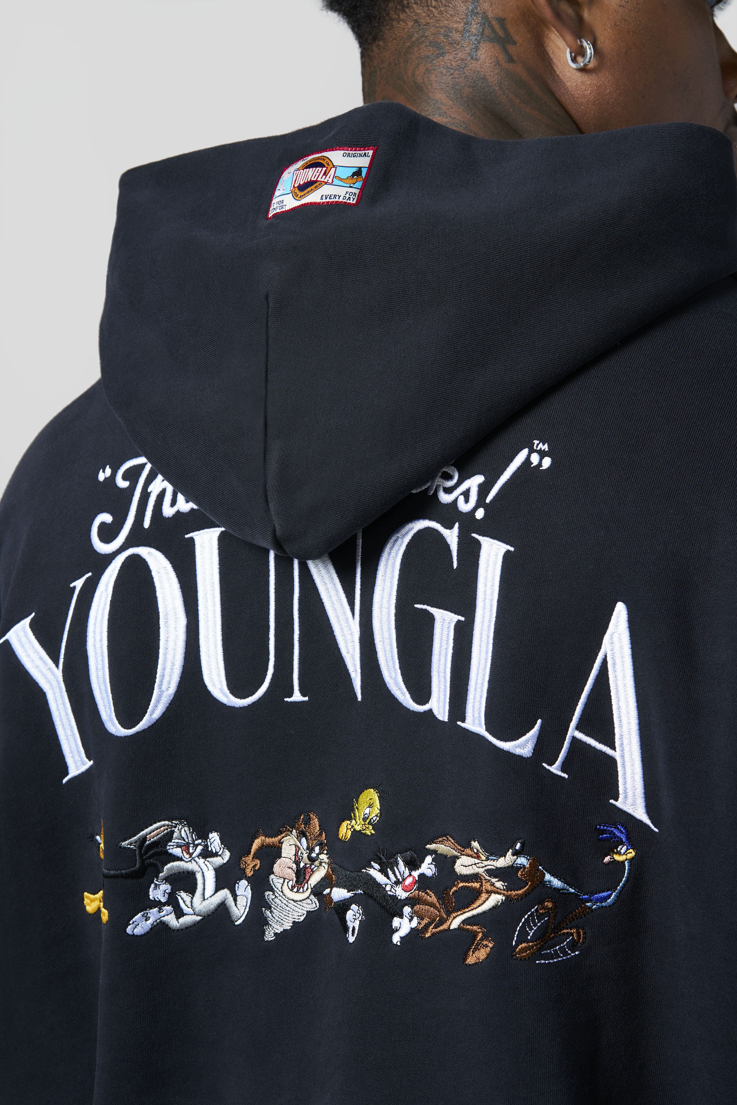 Young La 5114 - Looney Tunes Embroidered Hoodies 'Last Run'