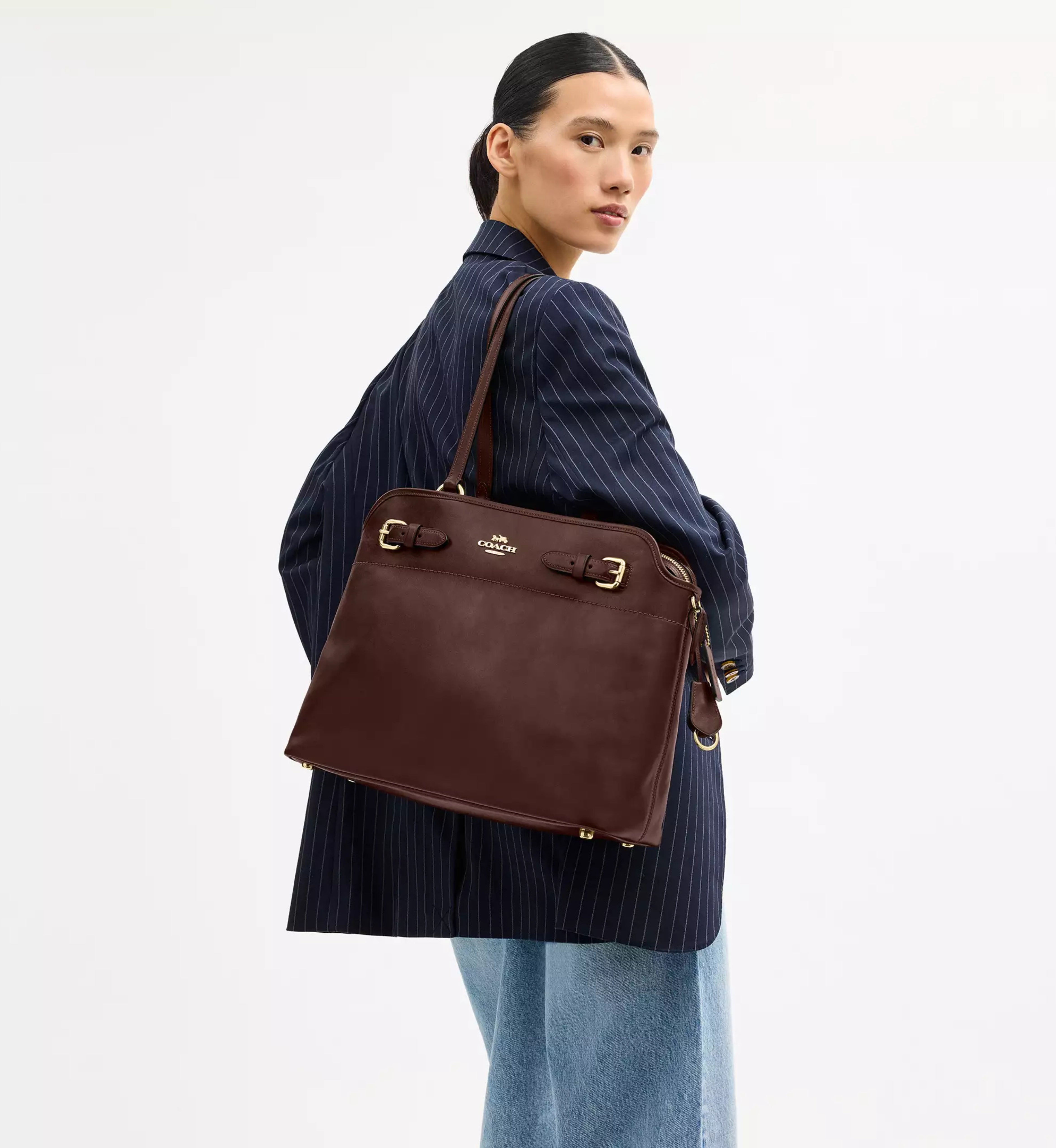 Coach Easton Tote Bag 'Smooth Leather Gold Maple'